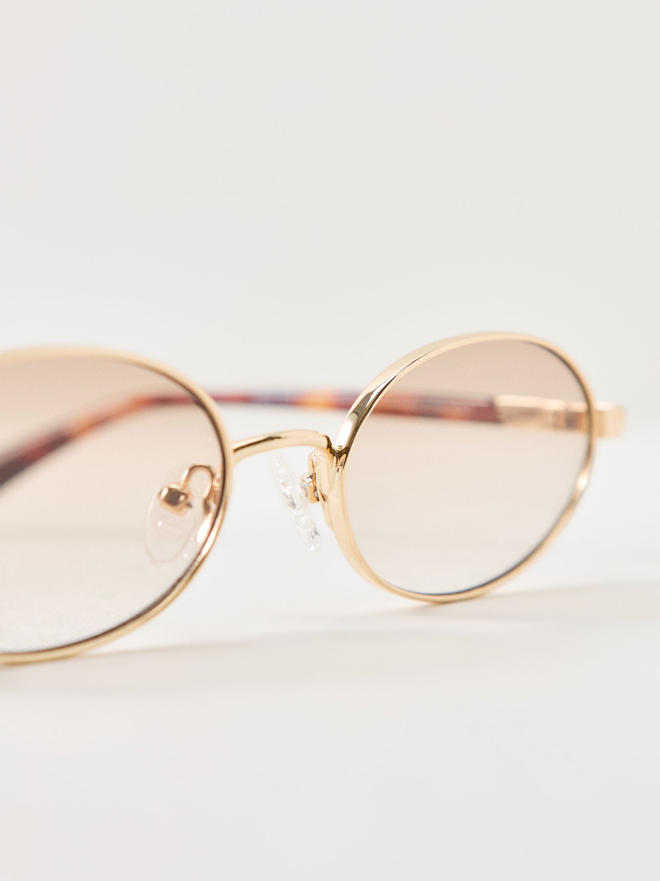 Icicle Oval Sunglasses Brown