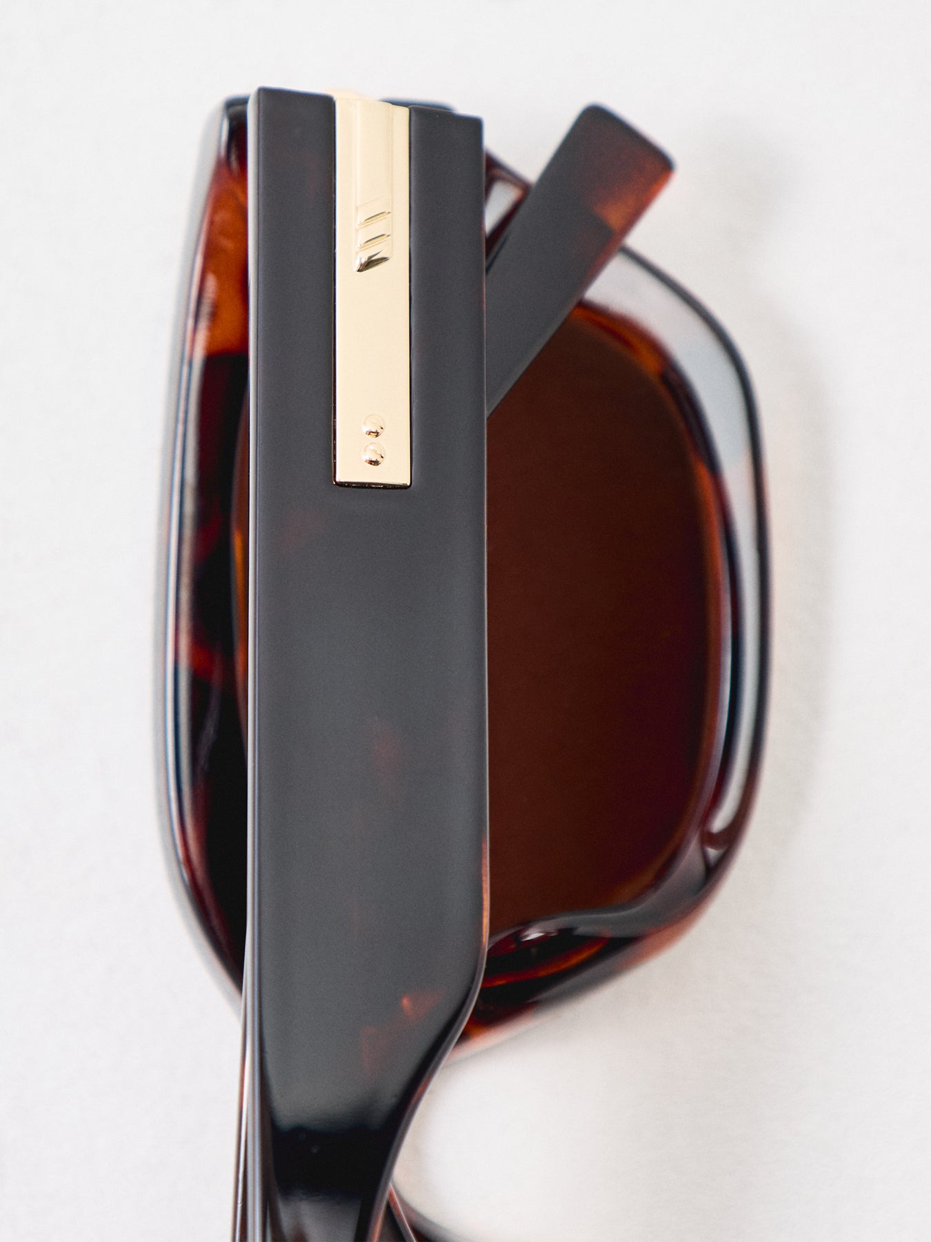 Cubito Rectangle Sunglasses Brown