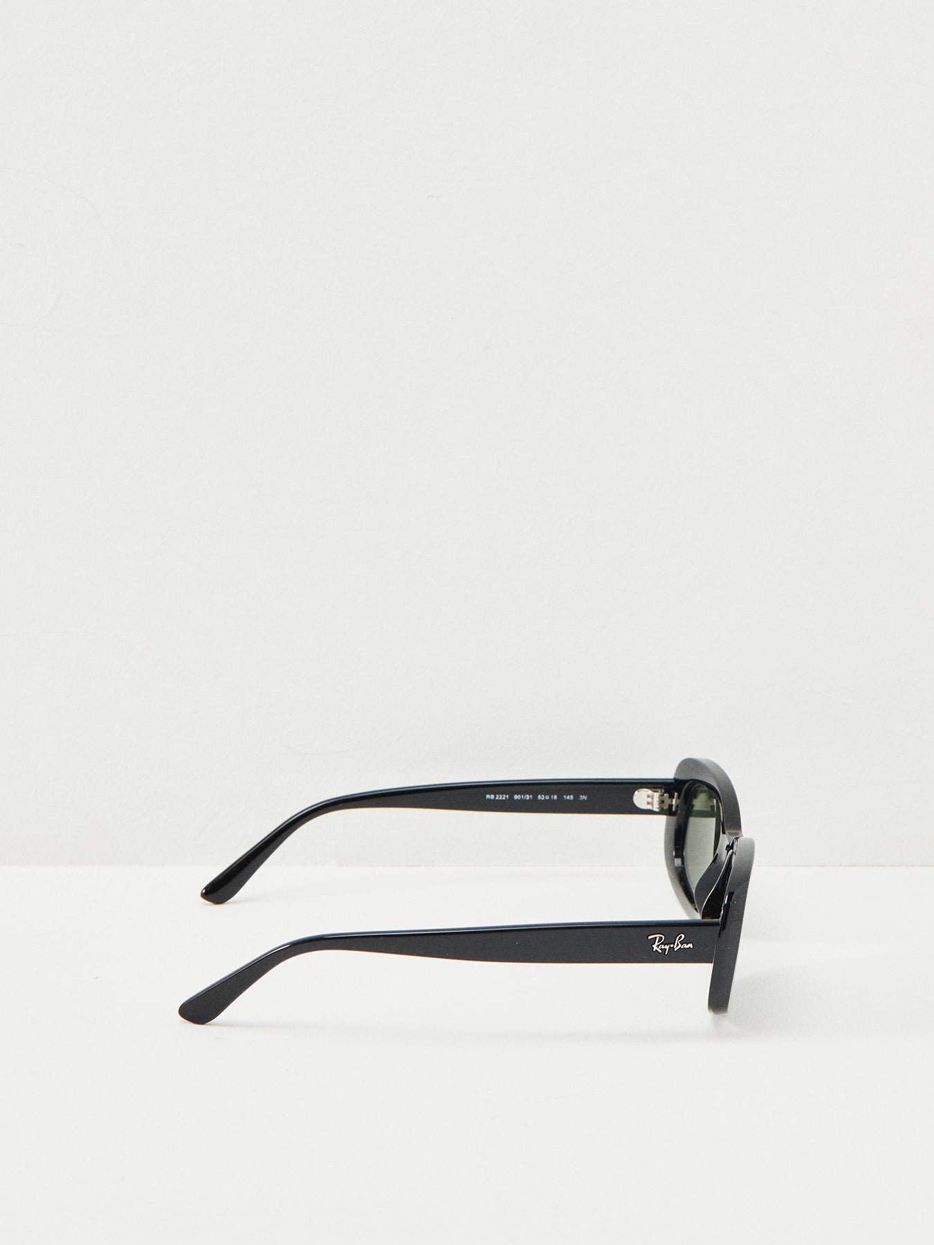 Oval Tinted Sunglasses Black