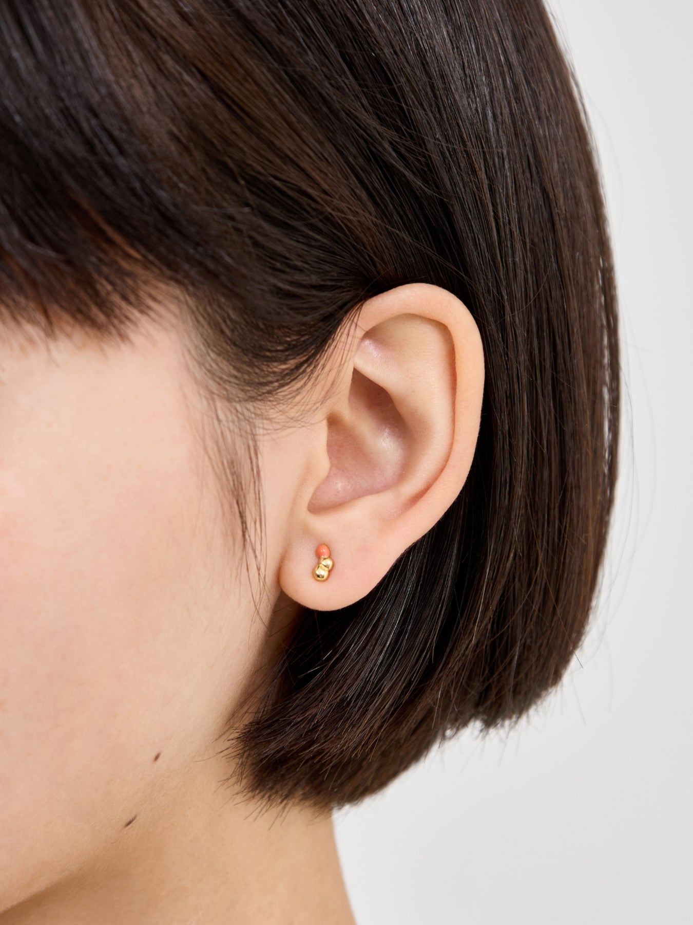 Nara Stud Earrings Coral