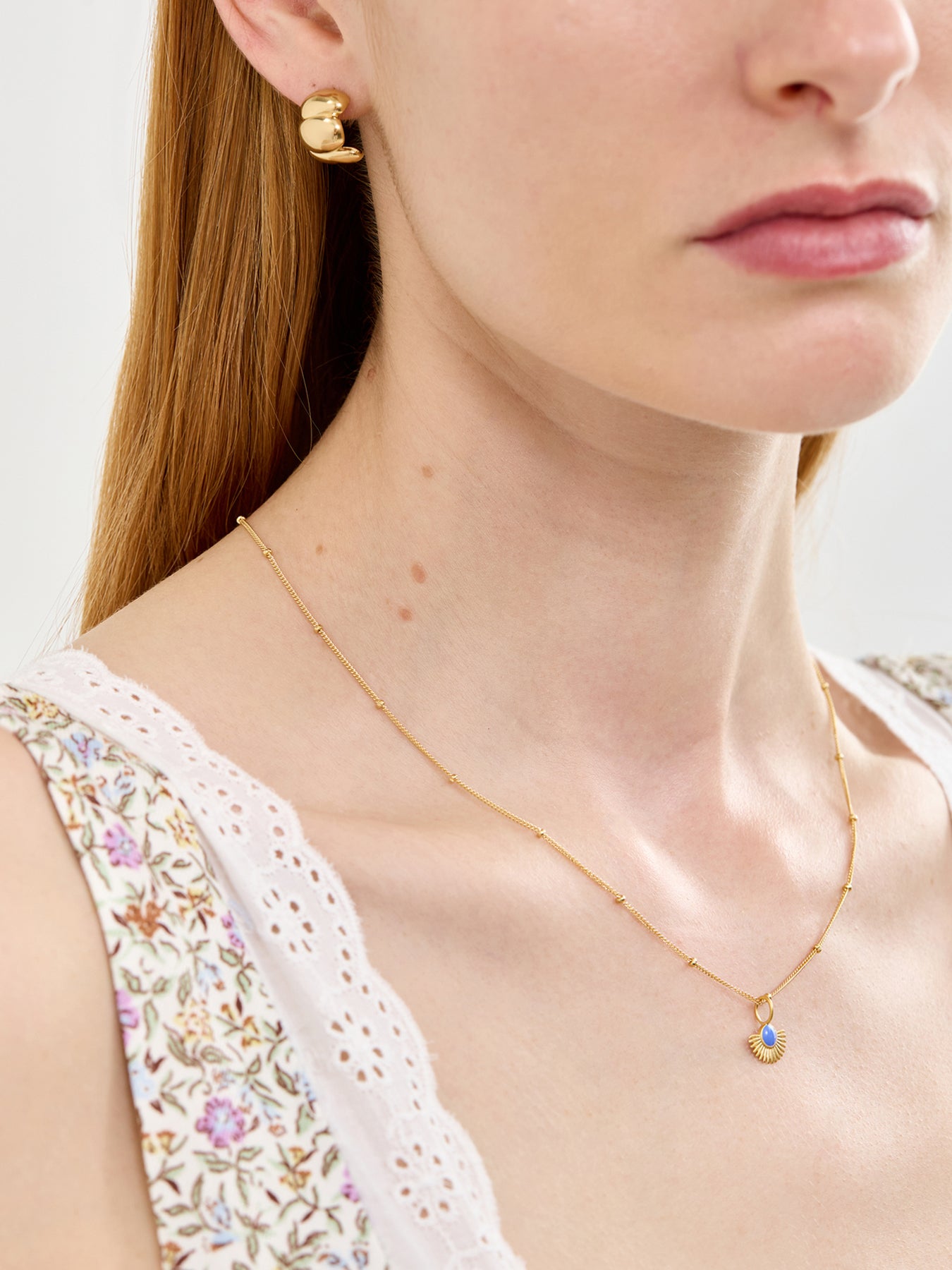 Soleil Cornflower Pendant Necklace Gold