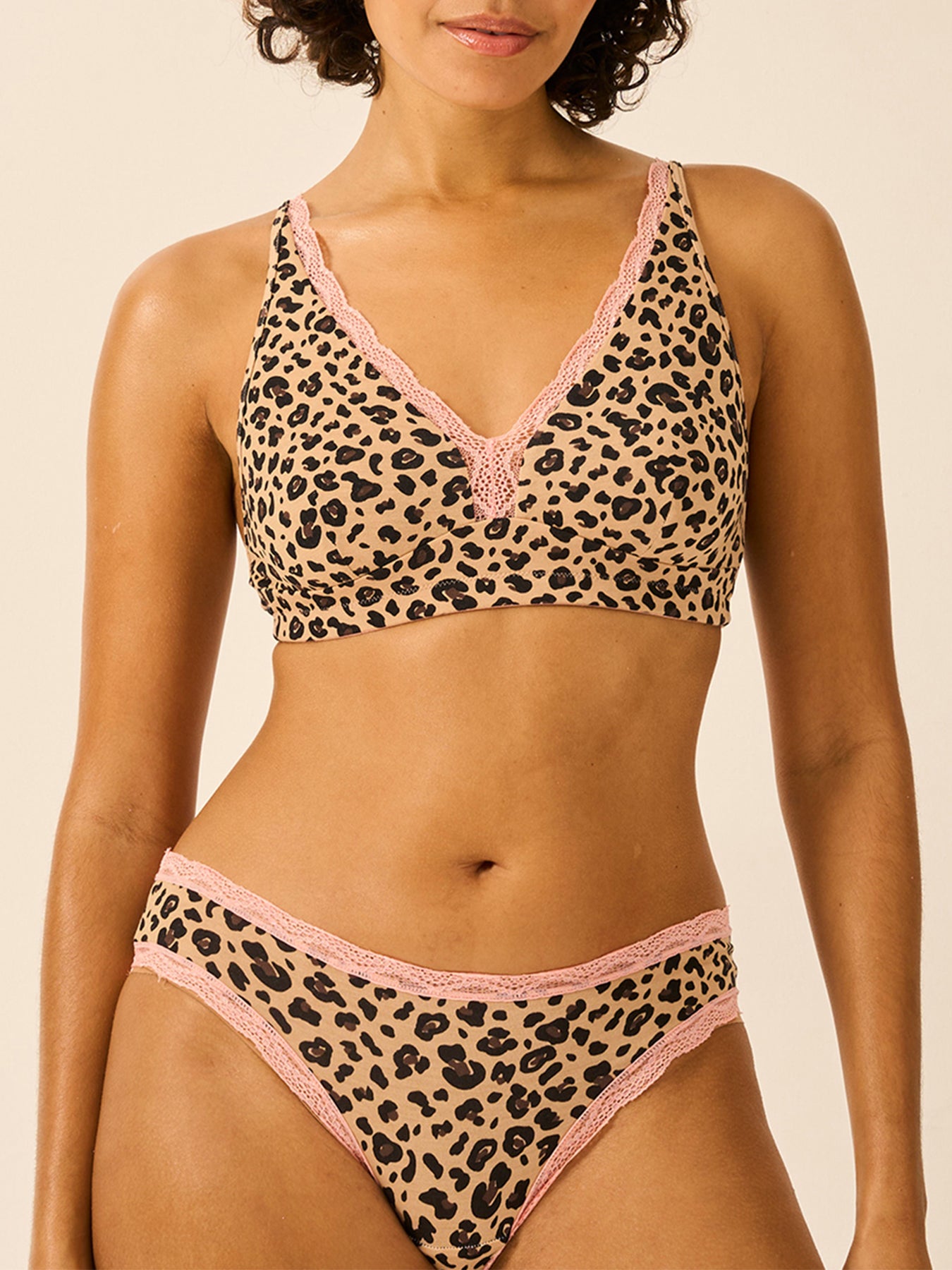Lace Plunge Bra Peach Latte Leopard