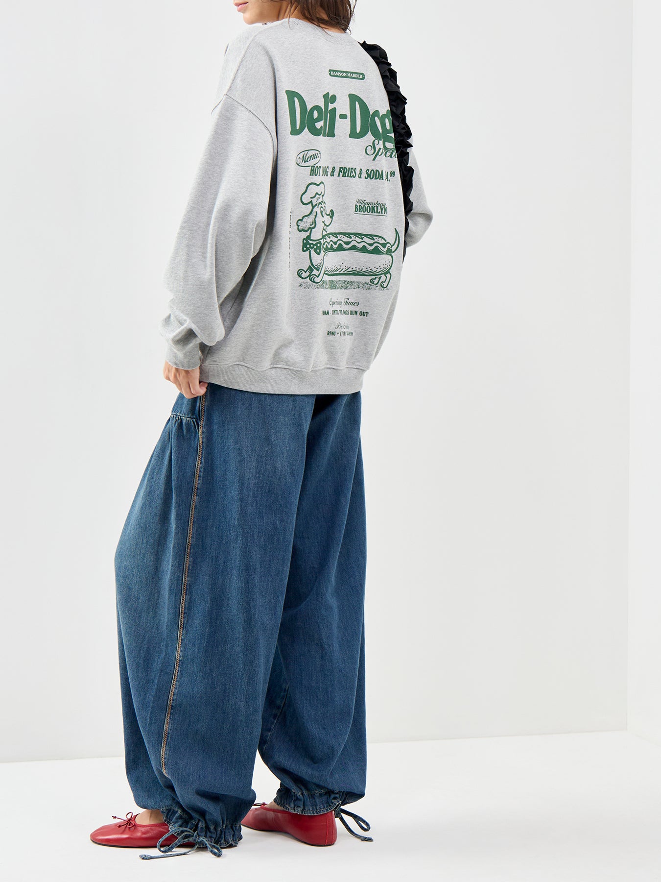 Deli Dog Sweatshirt Grey