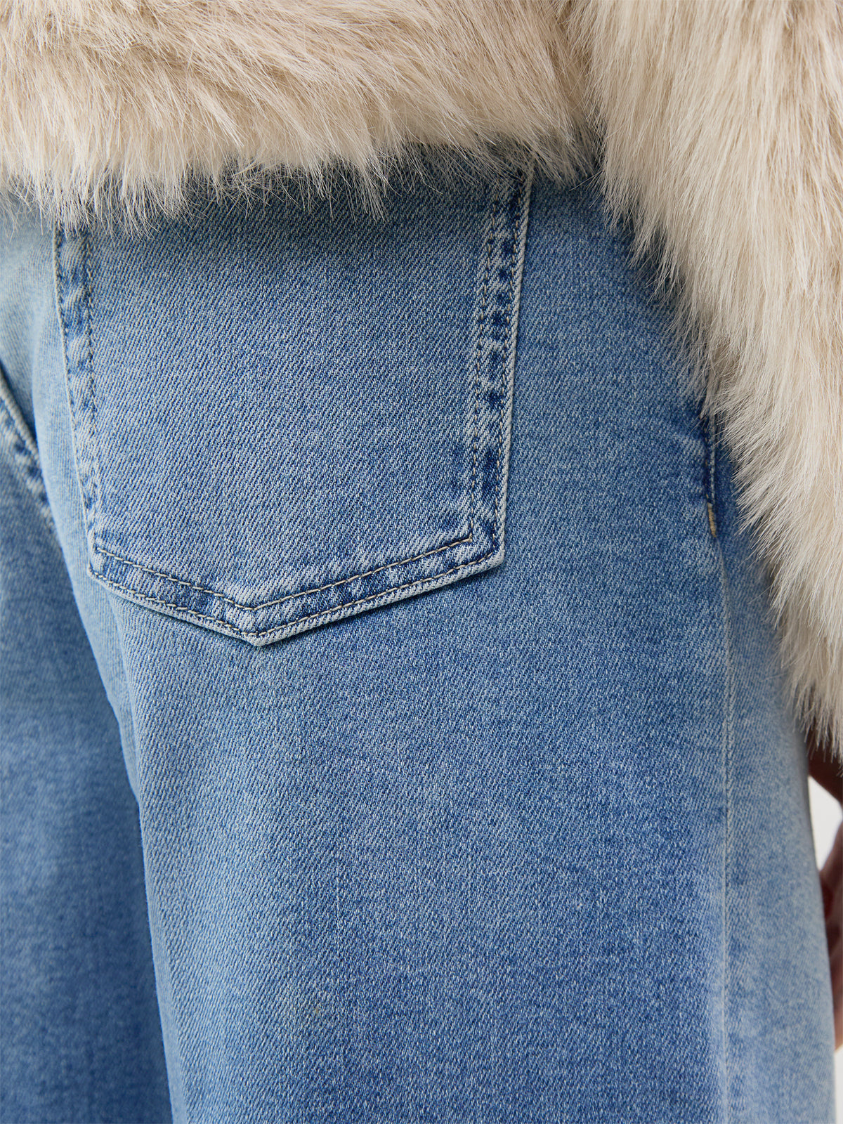 Cotton Blend Lotta Wide Leg Jeans
