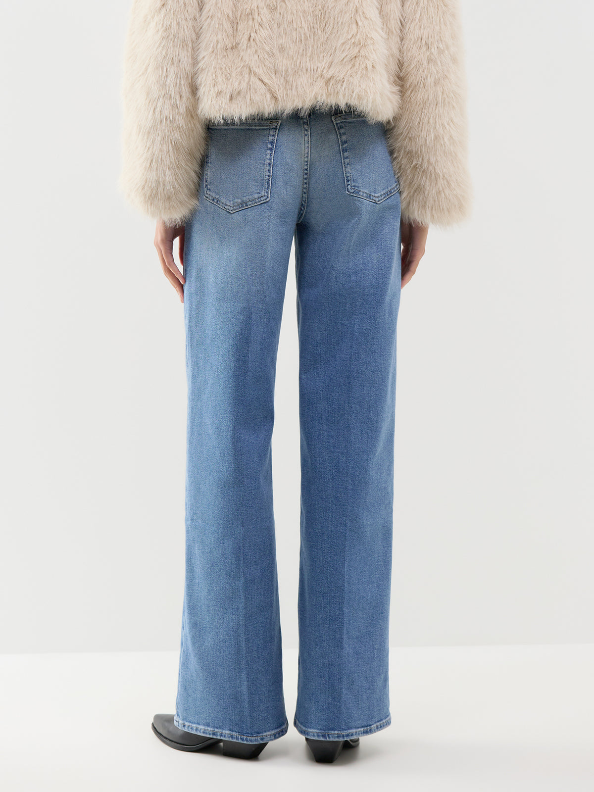 Cotton Blend Lotta Wide Leg Jeans