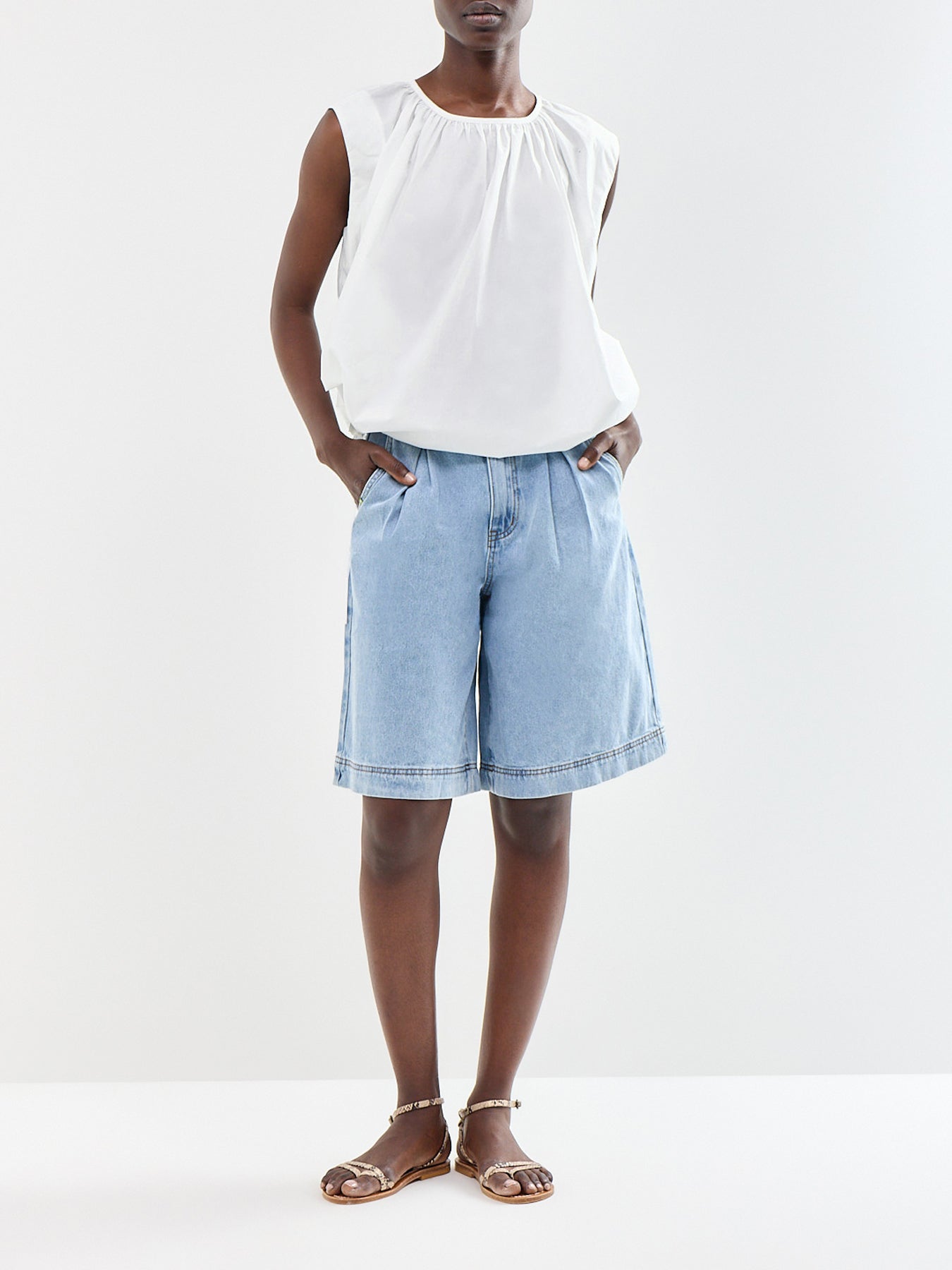 Caloggero Top White