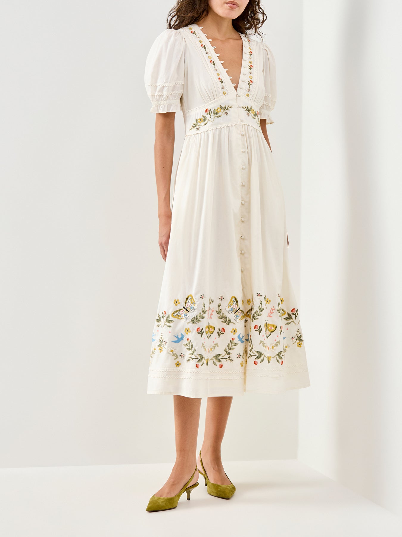 Elizabeth Scarlett Saffy Embroidered Midi Smock Dress White