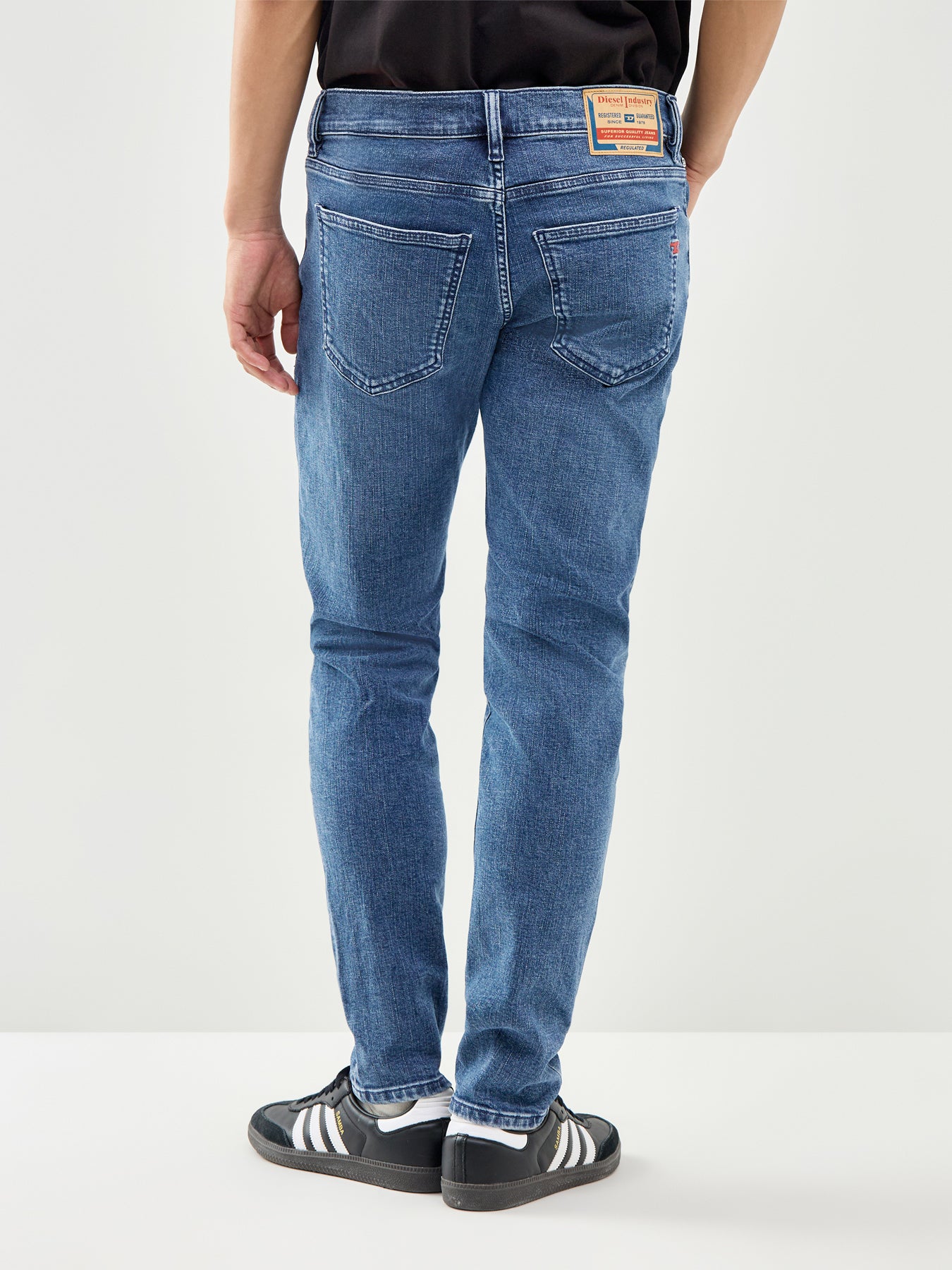 2019 D-STRUKT Slim Fit Jeans Mid Wash Blue