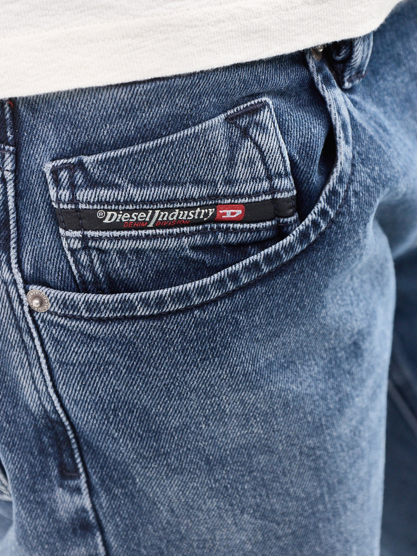 1985 LARKEE Tapered Fit Jeans Blue