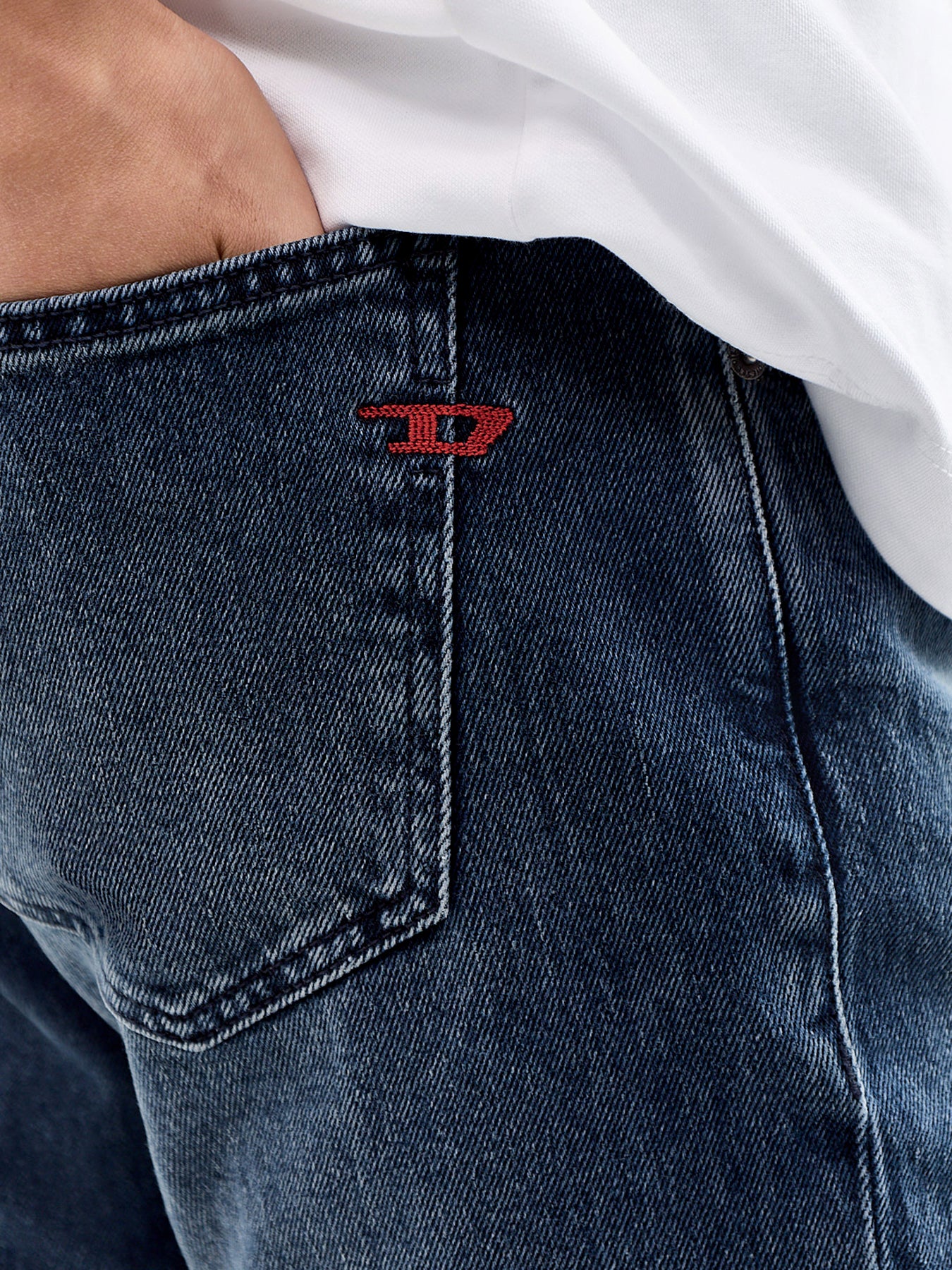 2019 D-STRUKT Slim Fit Jeans Mid Wash Blue