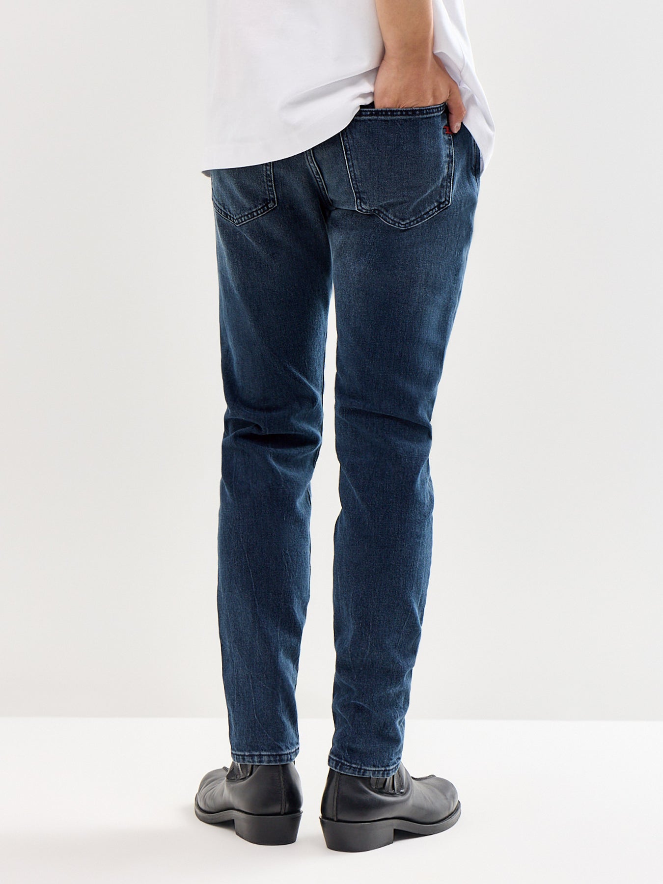 2019 D-STRUKT Slim Fit Jeans Mid Wash Blue