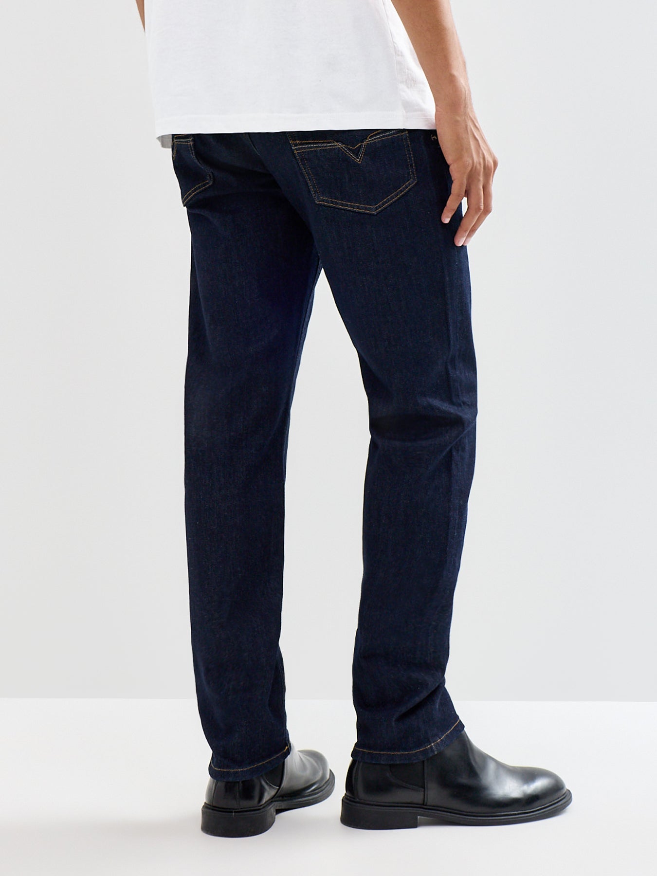 1986 Larkee Beex Tapered Fit Jeans