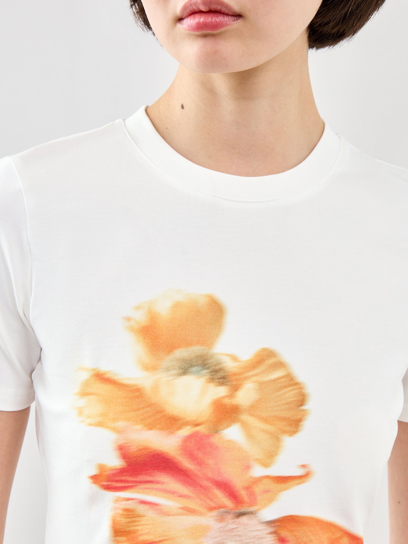 Blurred Floral Slim T-Shirt
