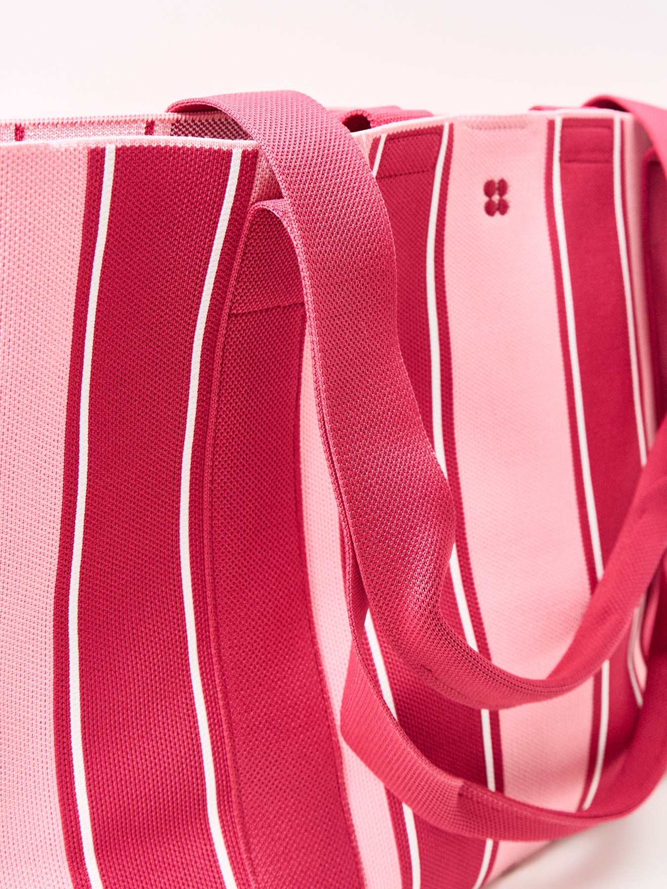 Knitted Stripe Tote Bag Pink