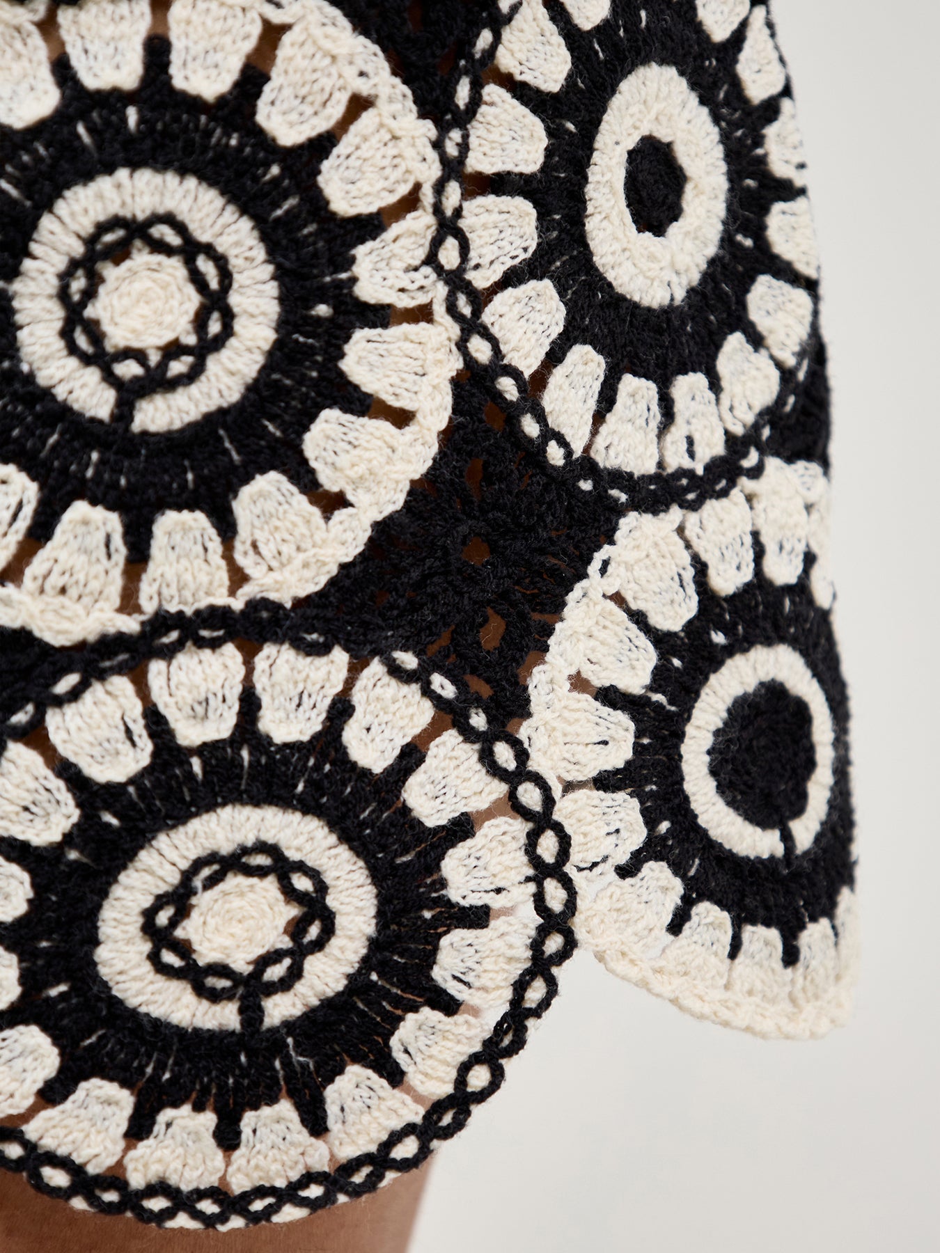 Vonne Knit Shorts Black