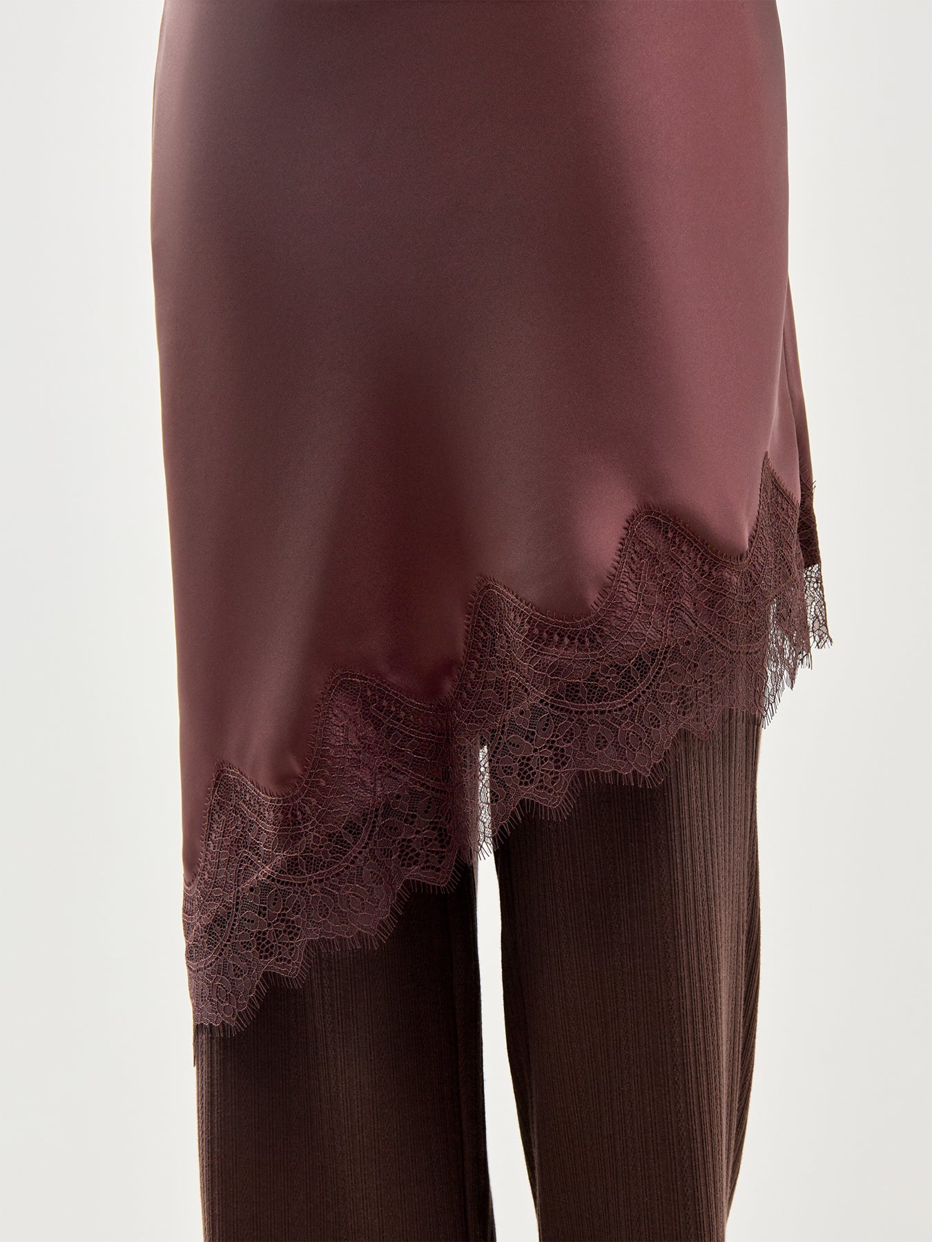 Faraya Satin Lace Skirt Brown