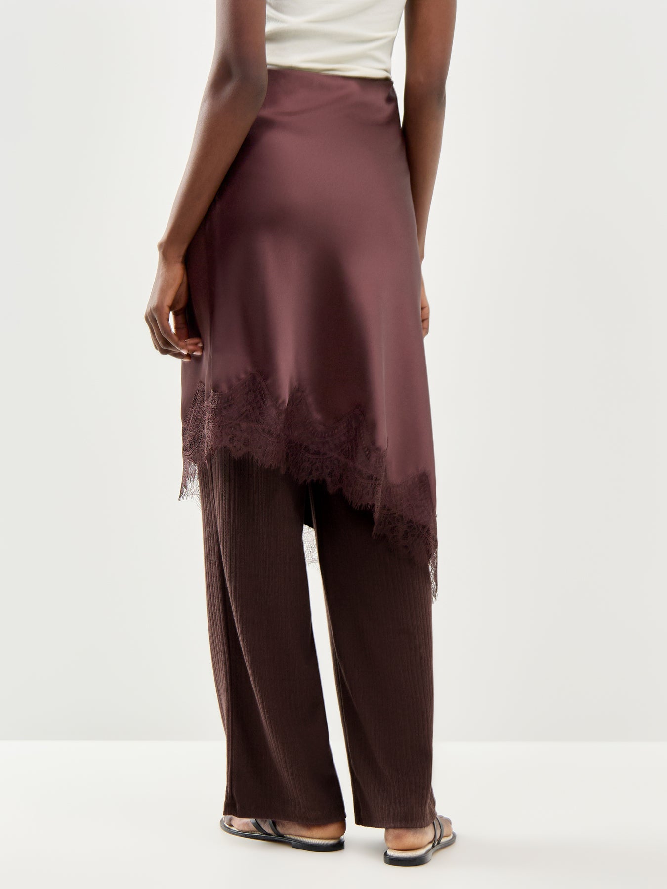 Faraya Satin Lace Skirt Brown