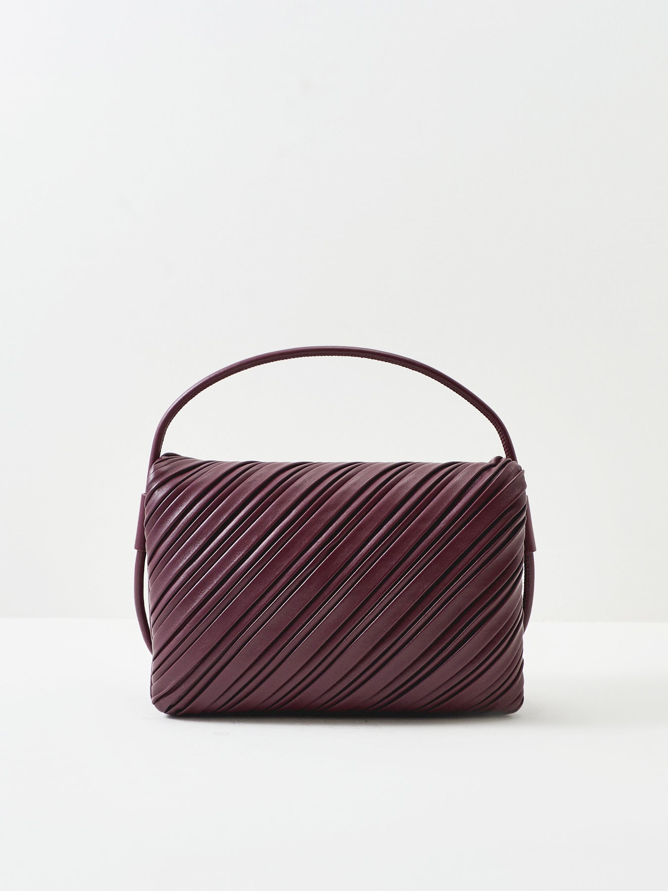 Soft Dorian Shoulder Bag Burgundy