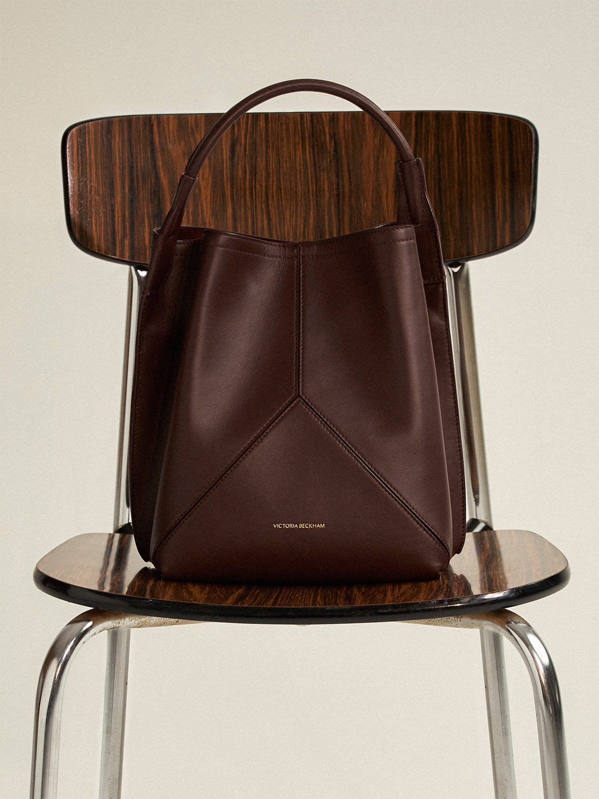 Victoria Plie Bucket Bag Burgundy