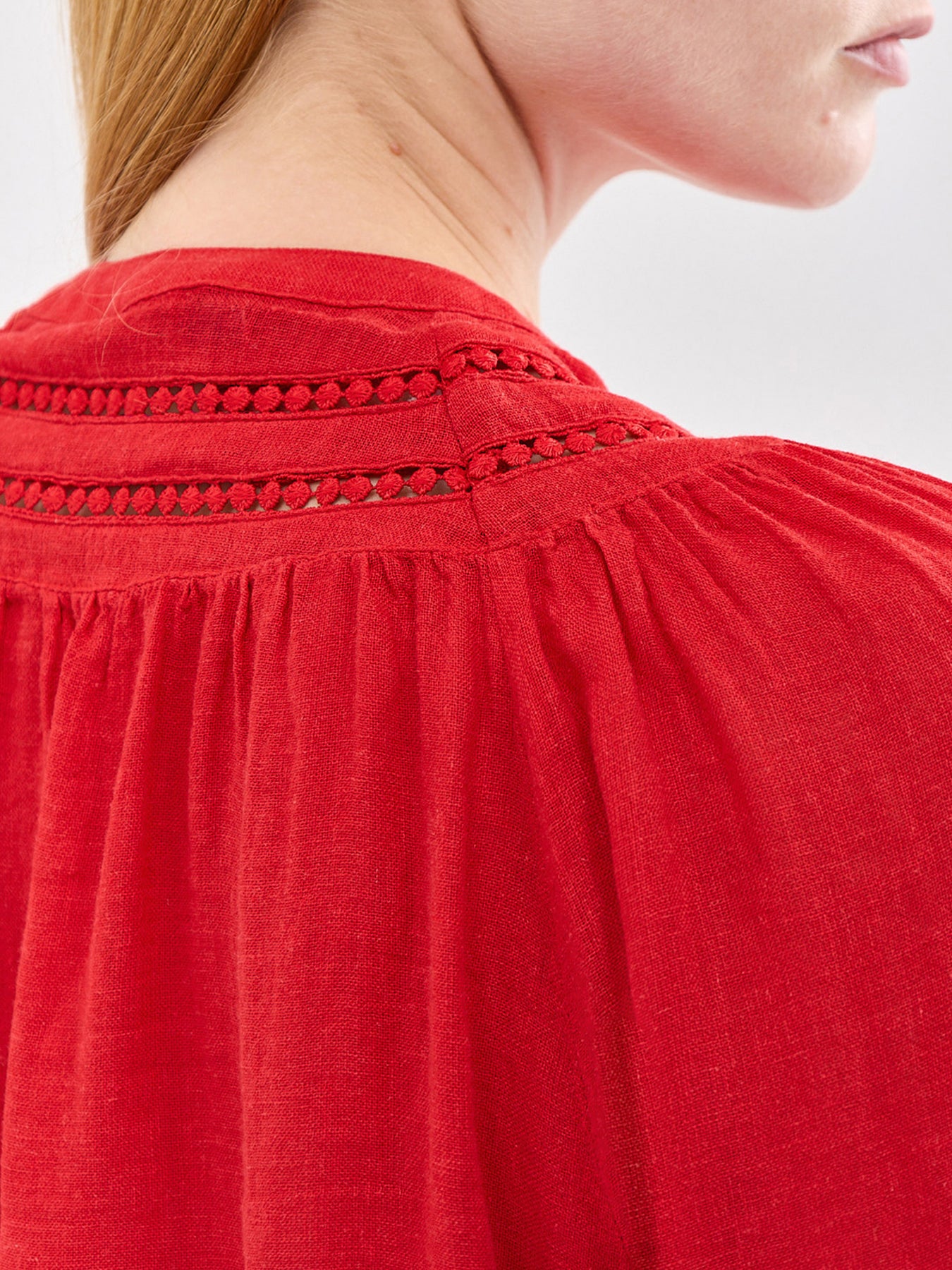 Theia Top Red