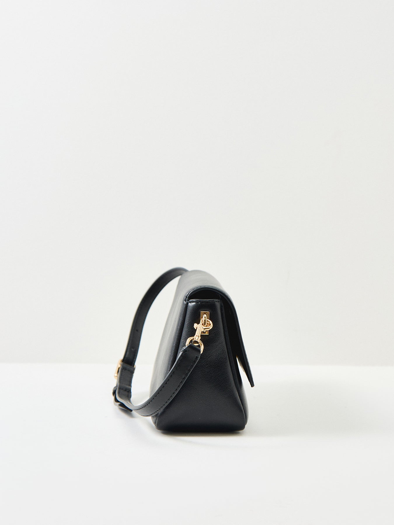 Charlie Small Shoulder Bag Black