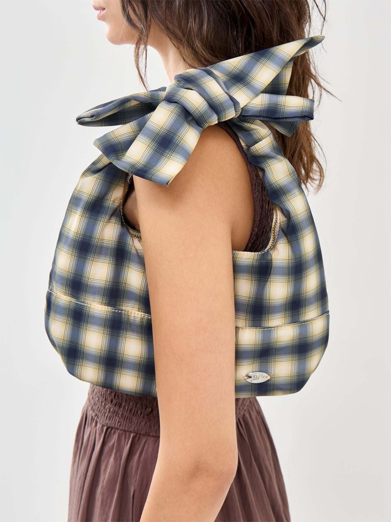 Roo Check Tie Bag Multi