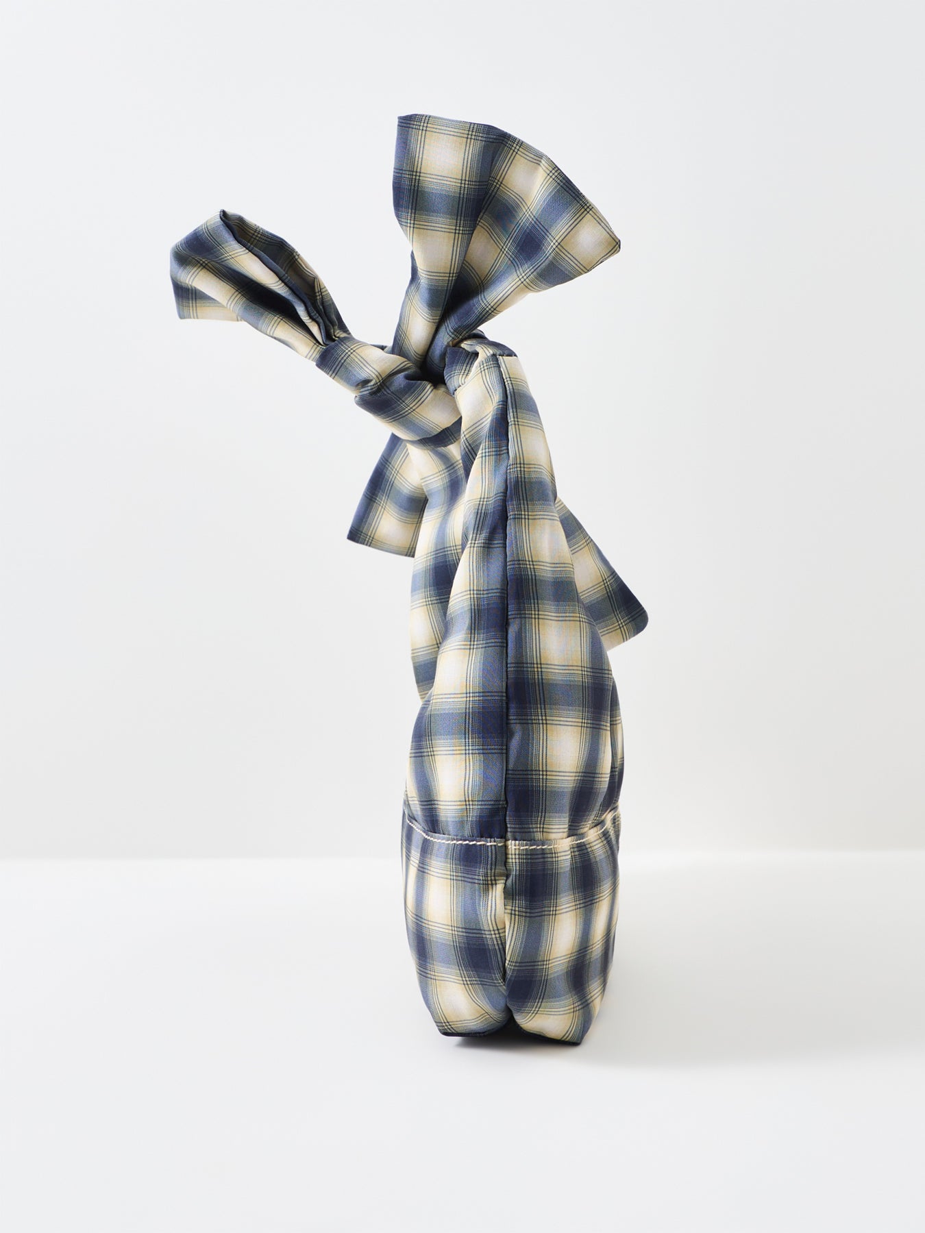 Roo Check Tie Bag Multi