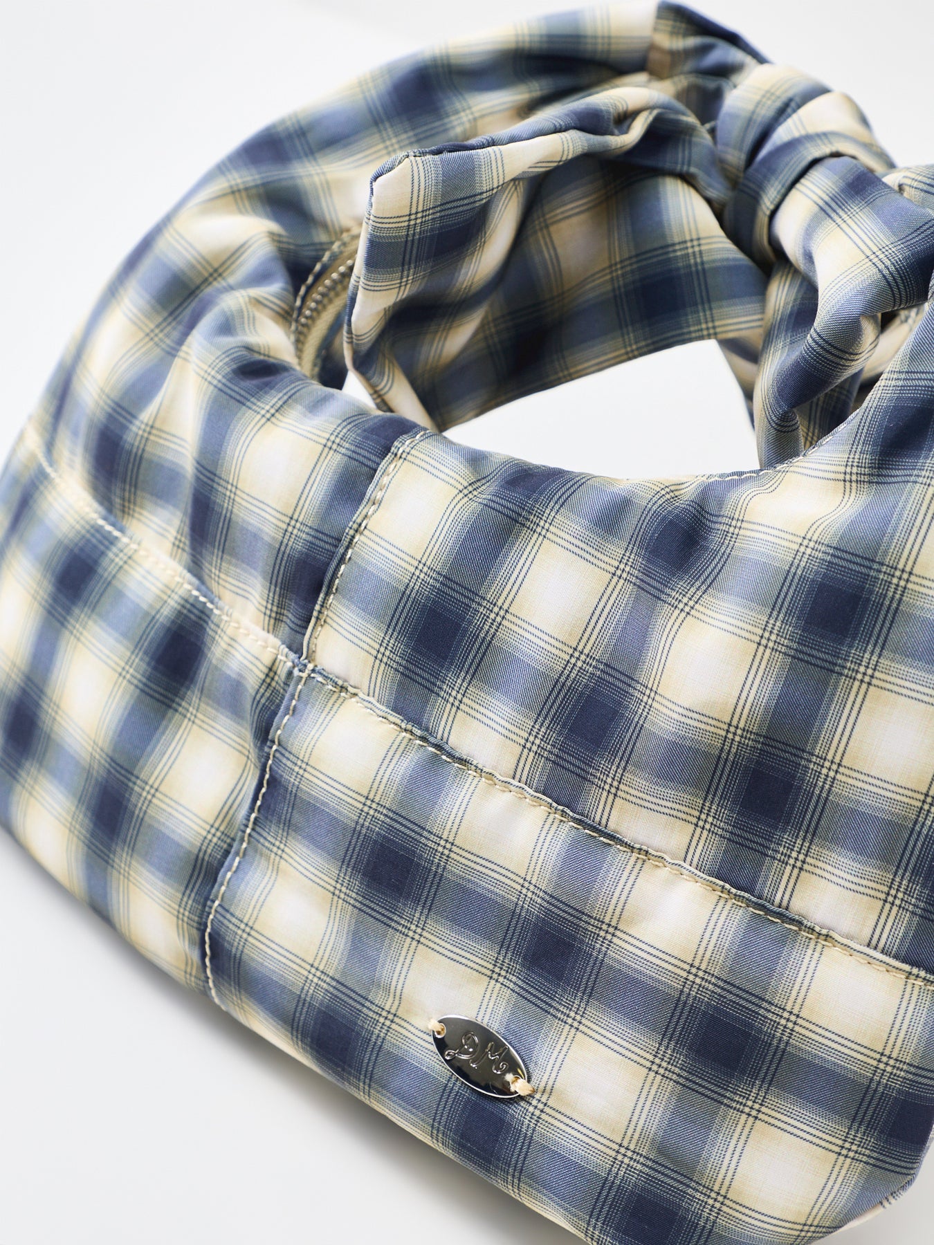 Roo Check Tie Bag Multi