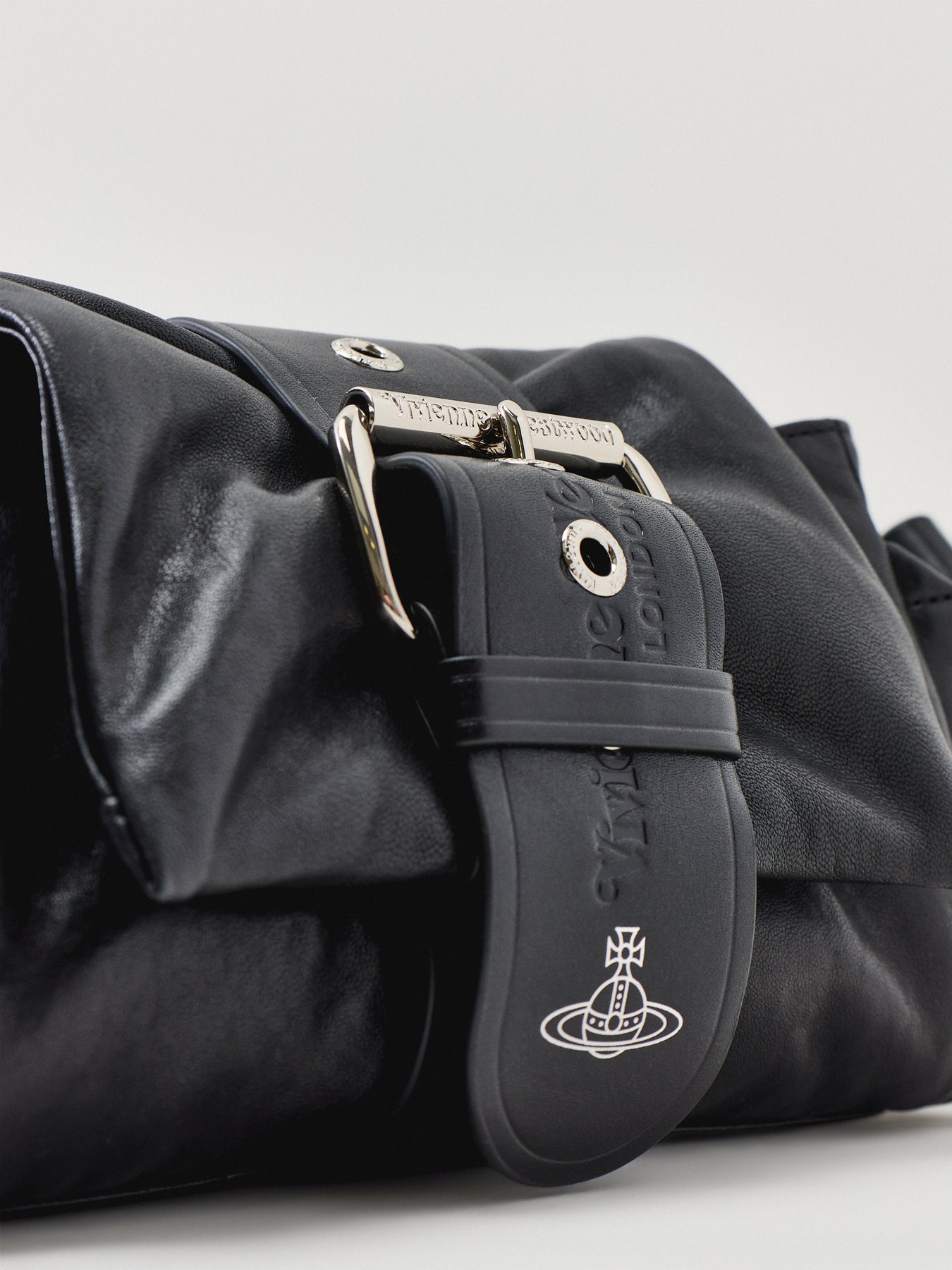 Vivienne Westwood Hazel Treasure Leather Shoulder Bag Black
