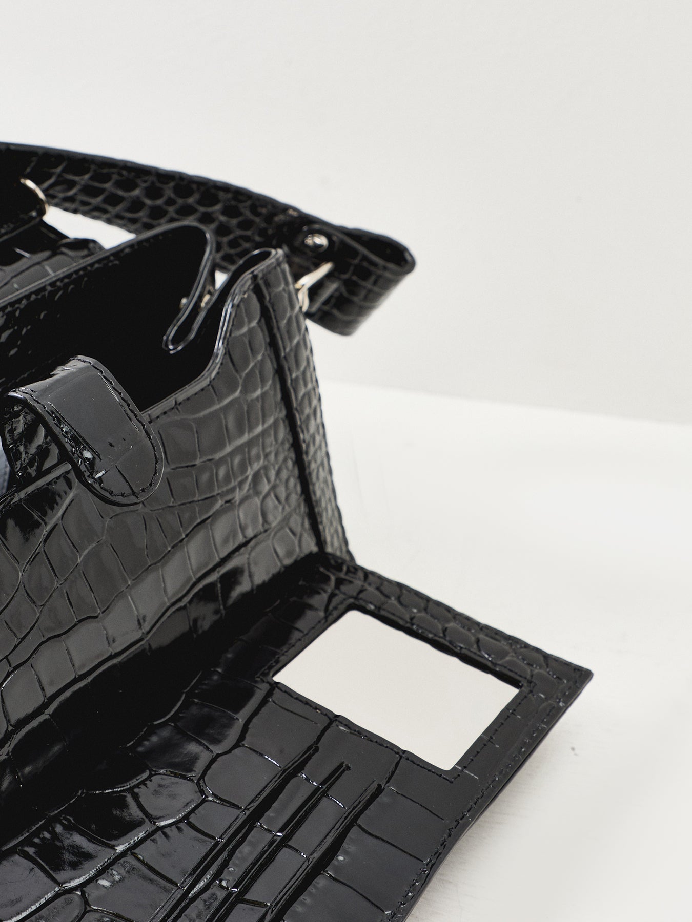 Hazel Croc Medium Leather Shoulder Bag Black