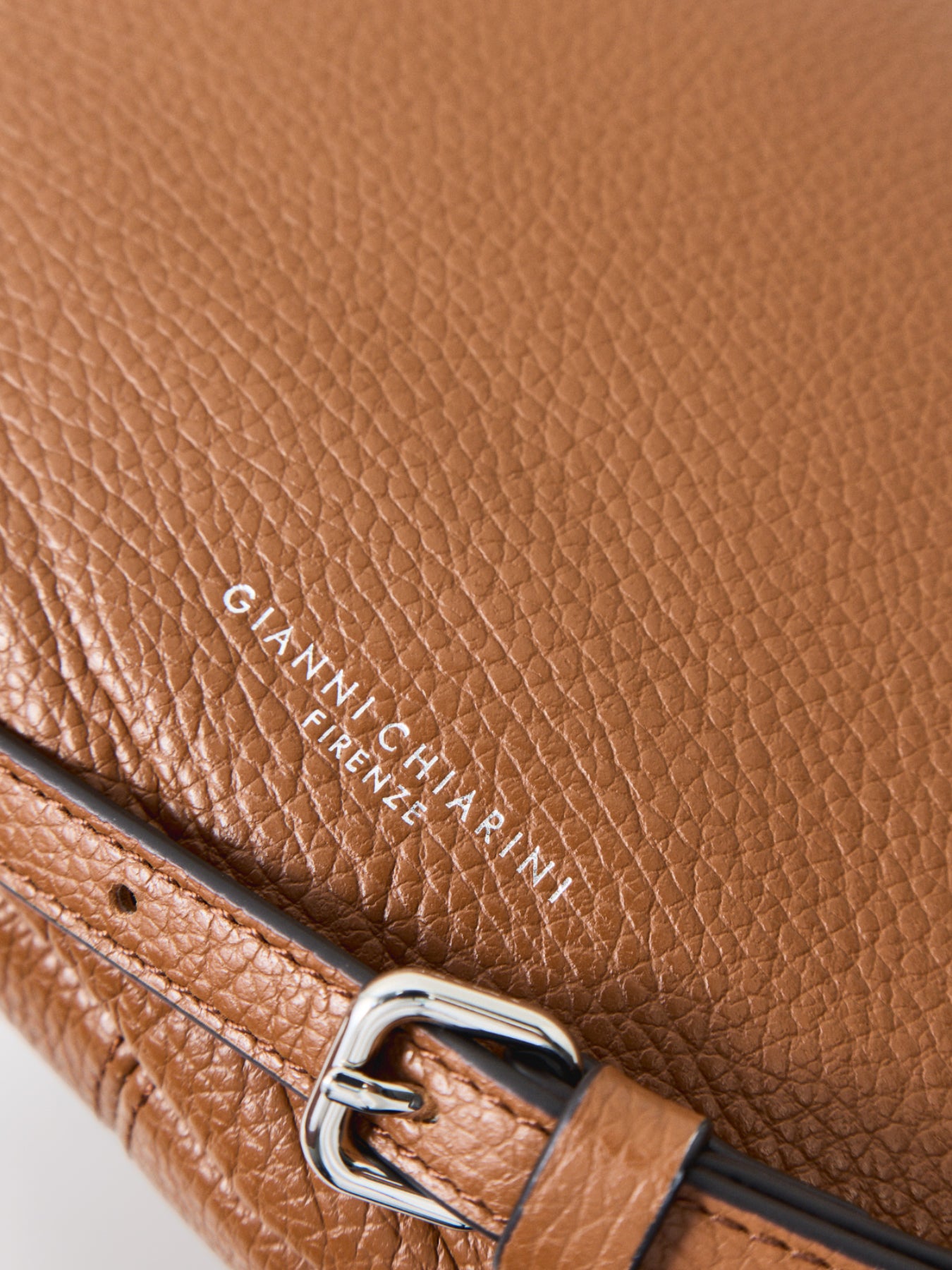 Cleo Medium Shoulder Bag Tan