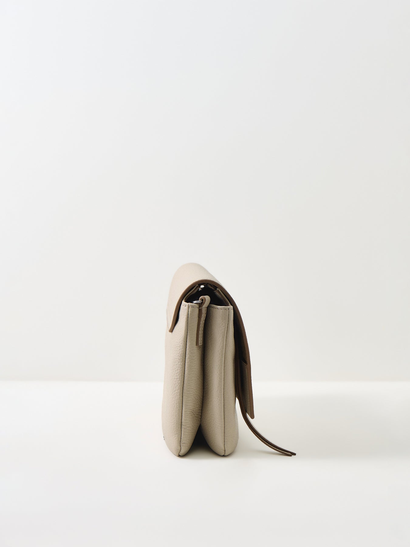 Three Leather Small Crossbody Lamb Cream