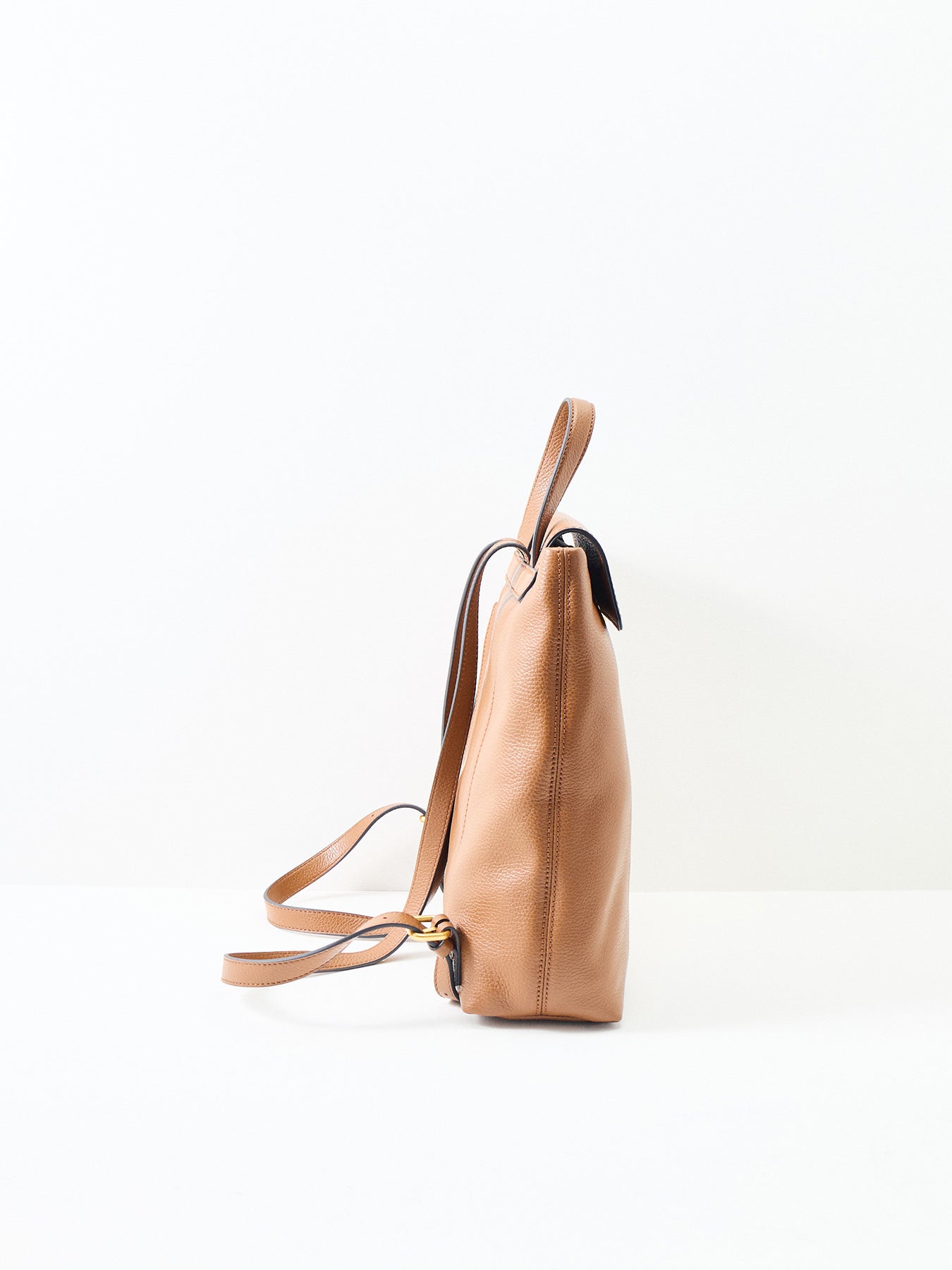 Vicky Leather Backpack Tan