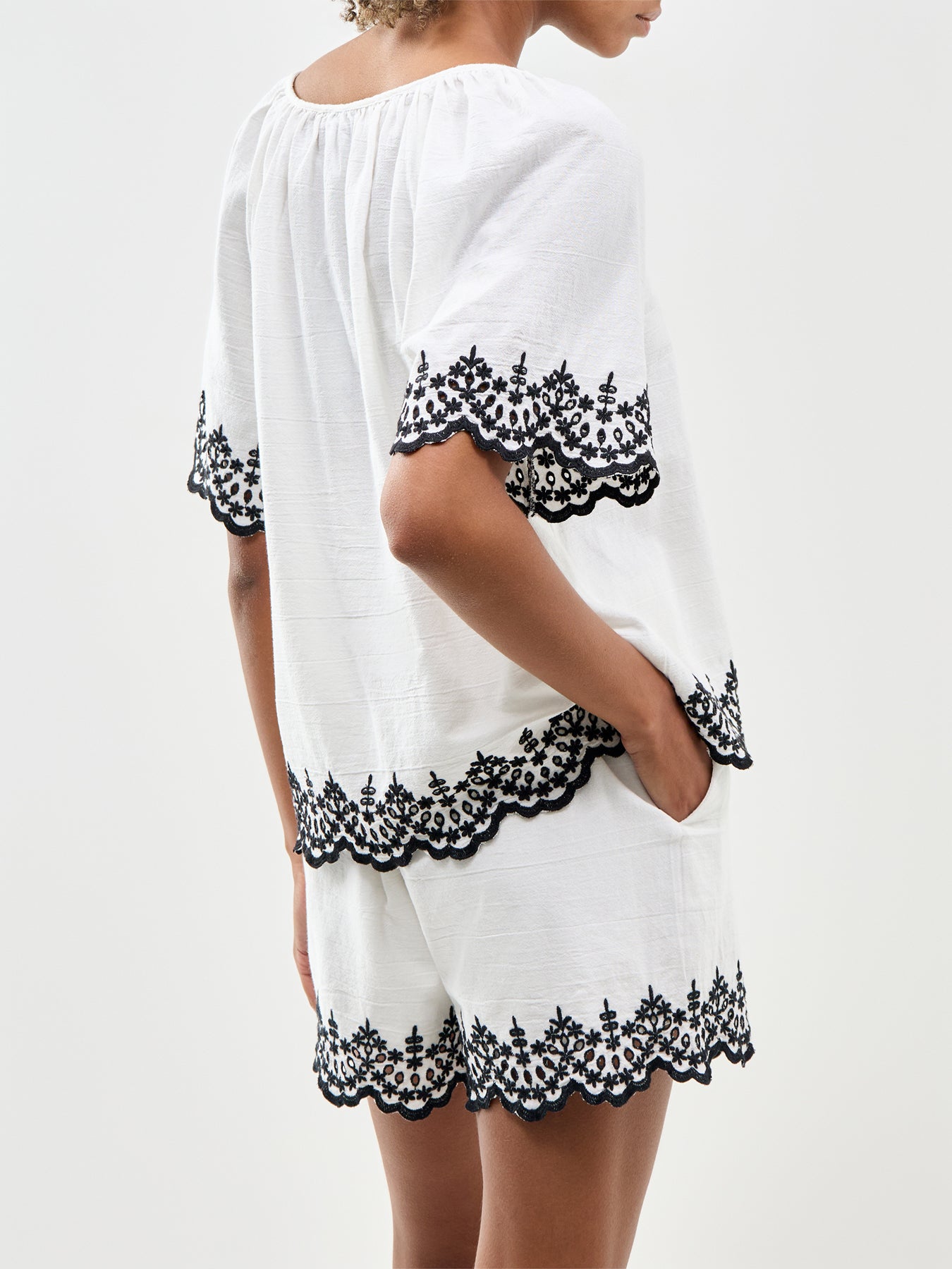 Viana Short Sleeve V-Neck Blouse White