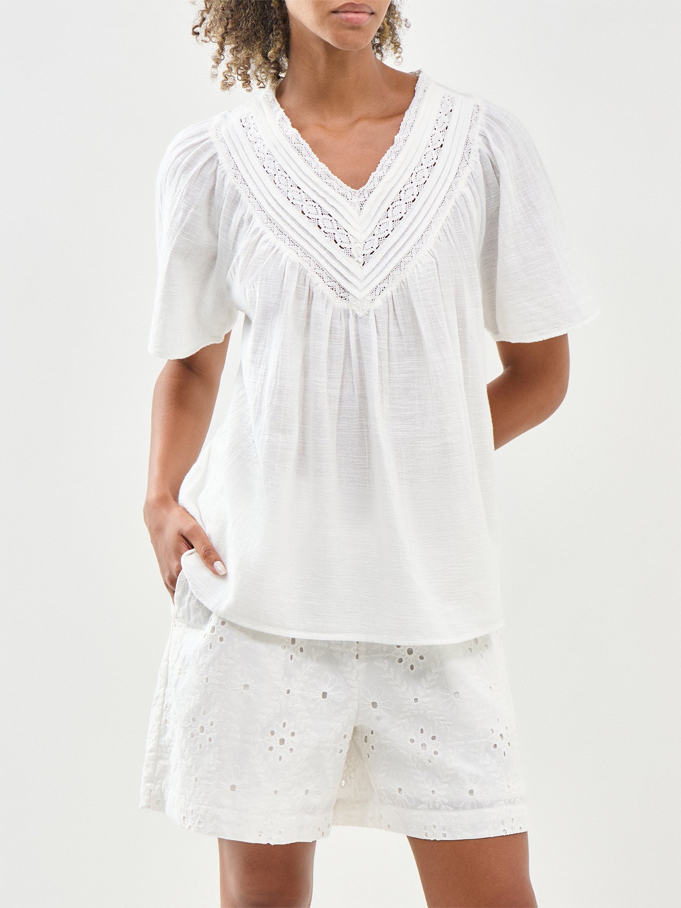 Karla V-Neck Top White