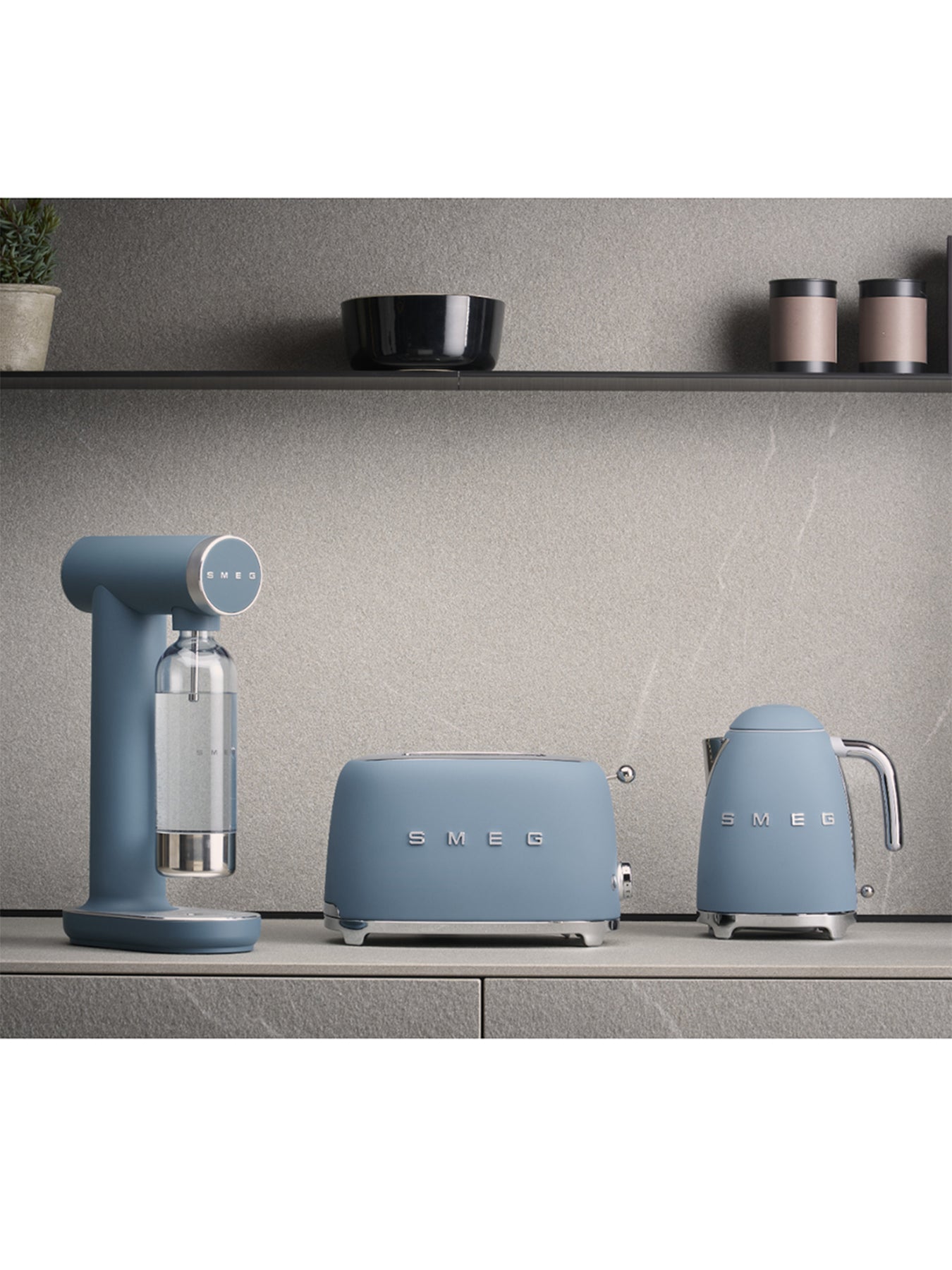 Soda & sparkling water Maker Blue