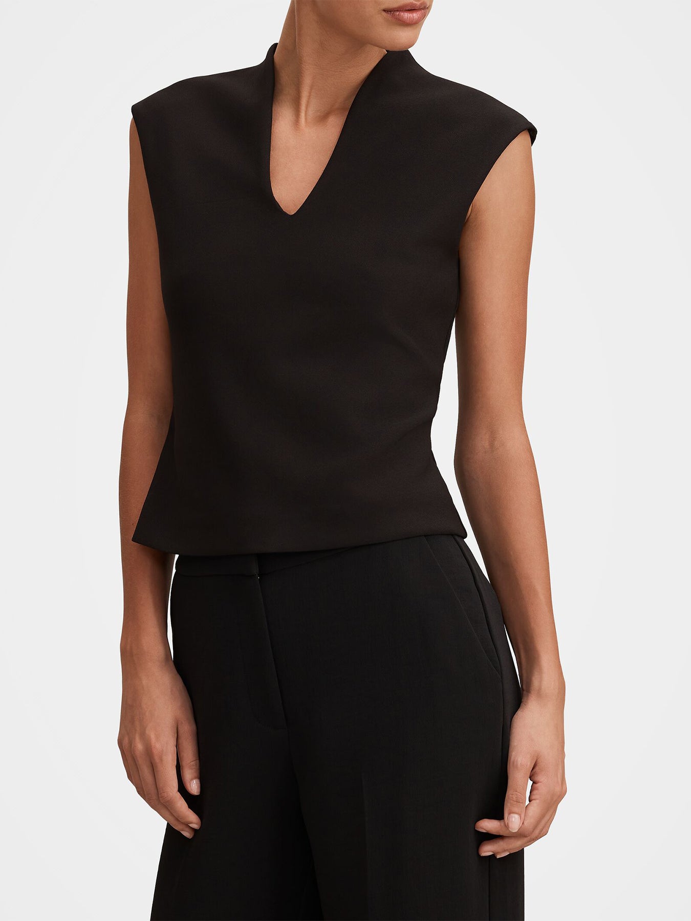 Monroe Crepe Tank Top Black