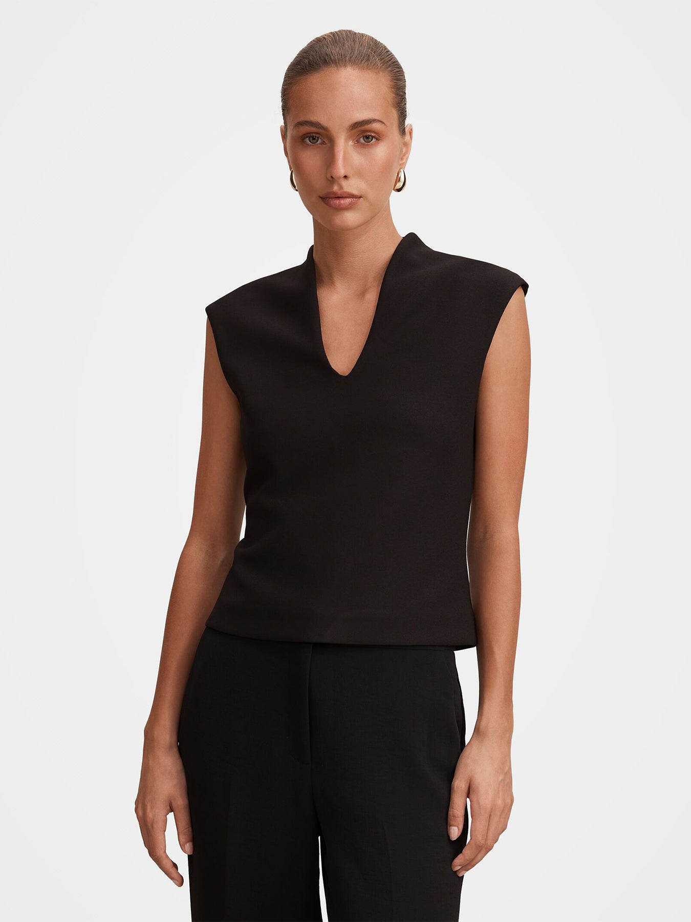 Monroe Crepe Tank Top Black