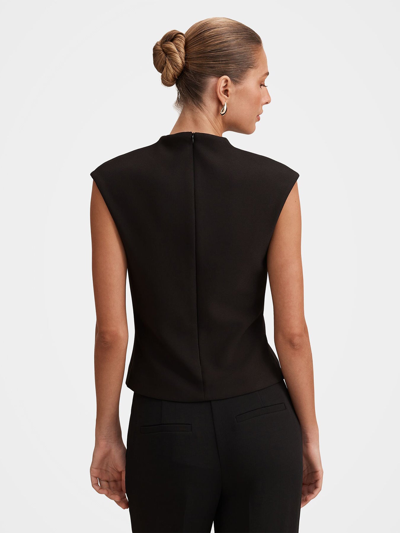 Monroe Crepe Tank Top Black