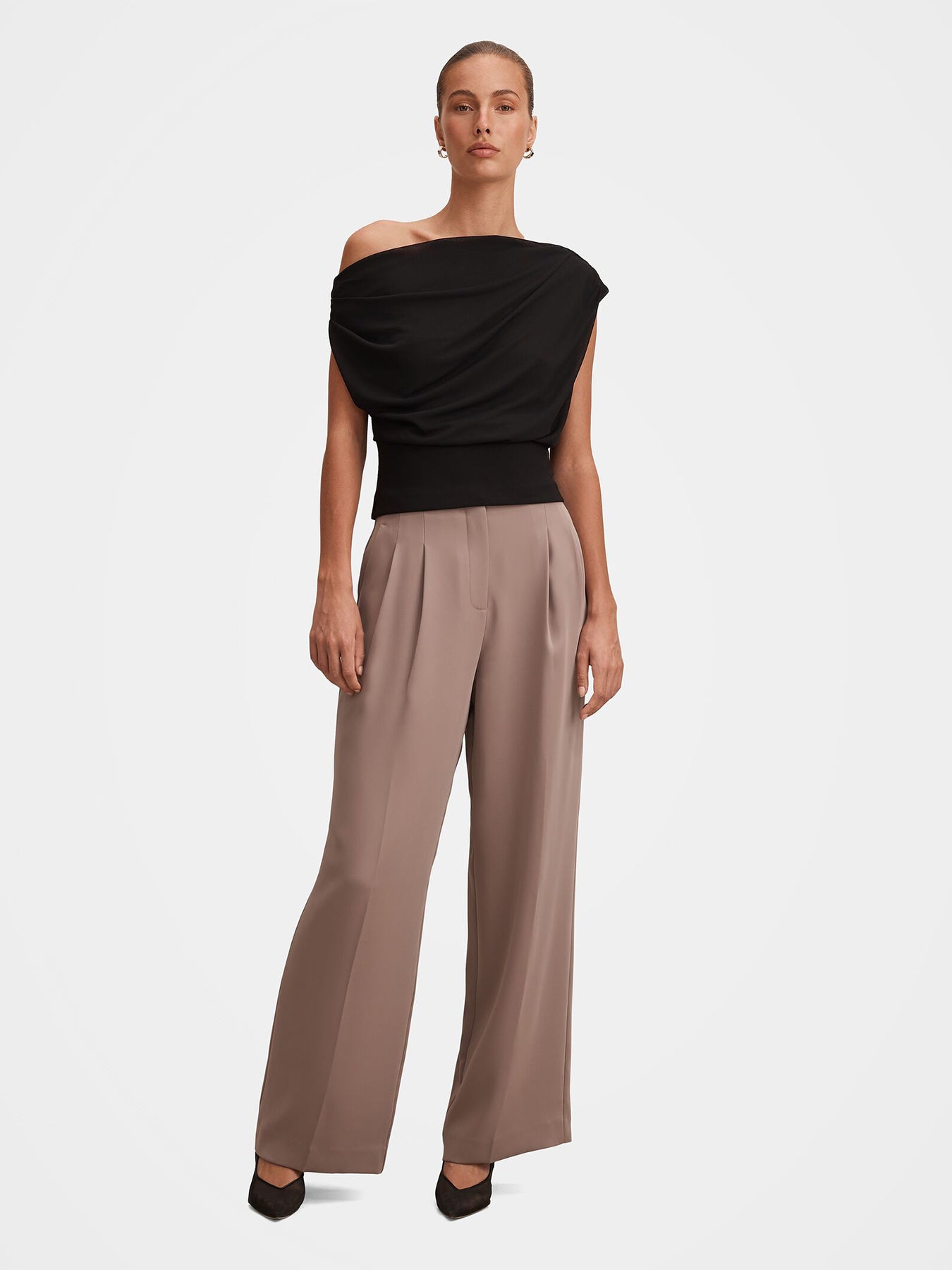 Julia Pleated Wide Leg Pants Brown