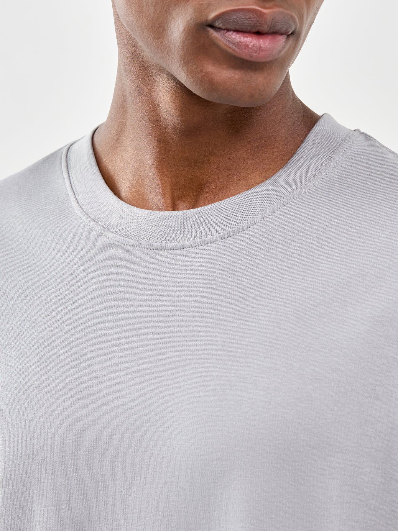 Urban Edge T-Shirt Grey