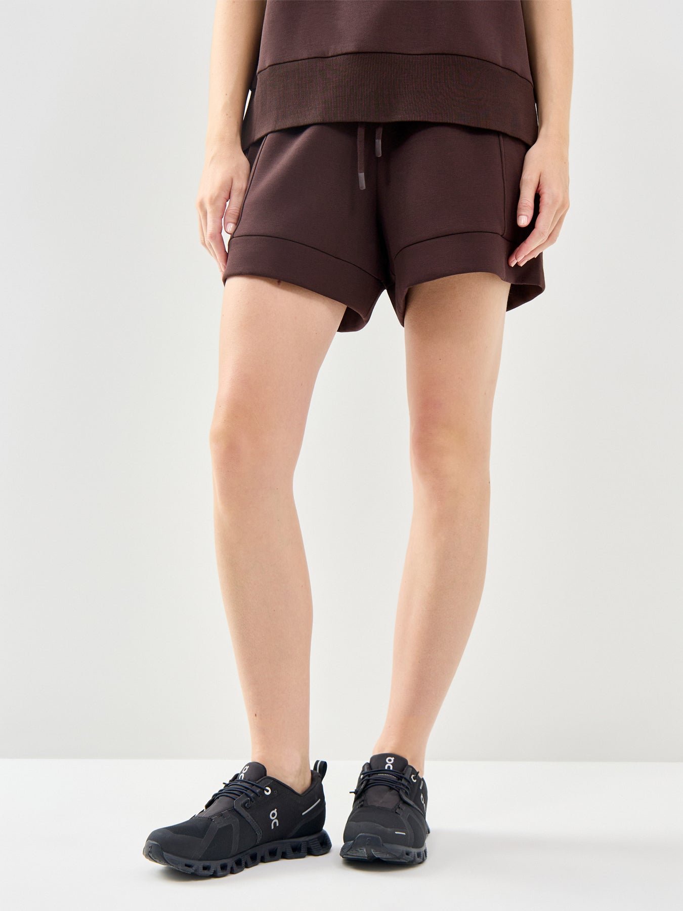 Atrium High Rise Sweatshorts Brown