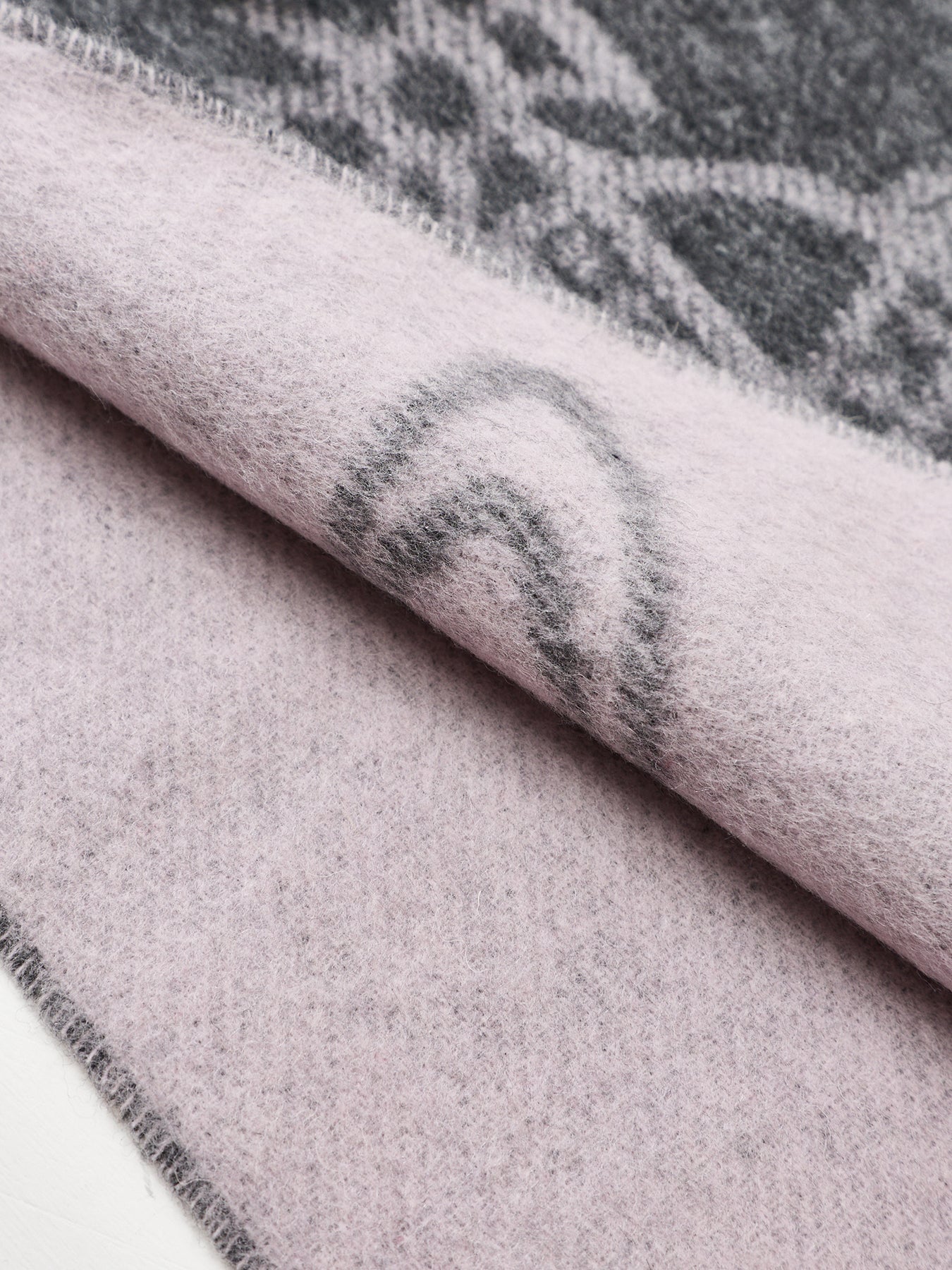 Double Face Orb Logo Scarf Grey