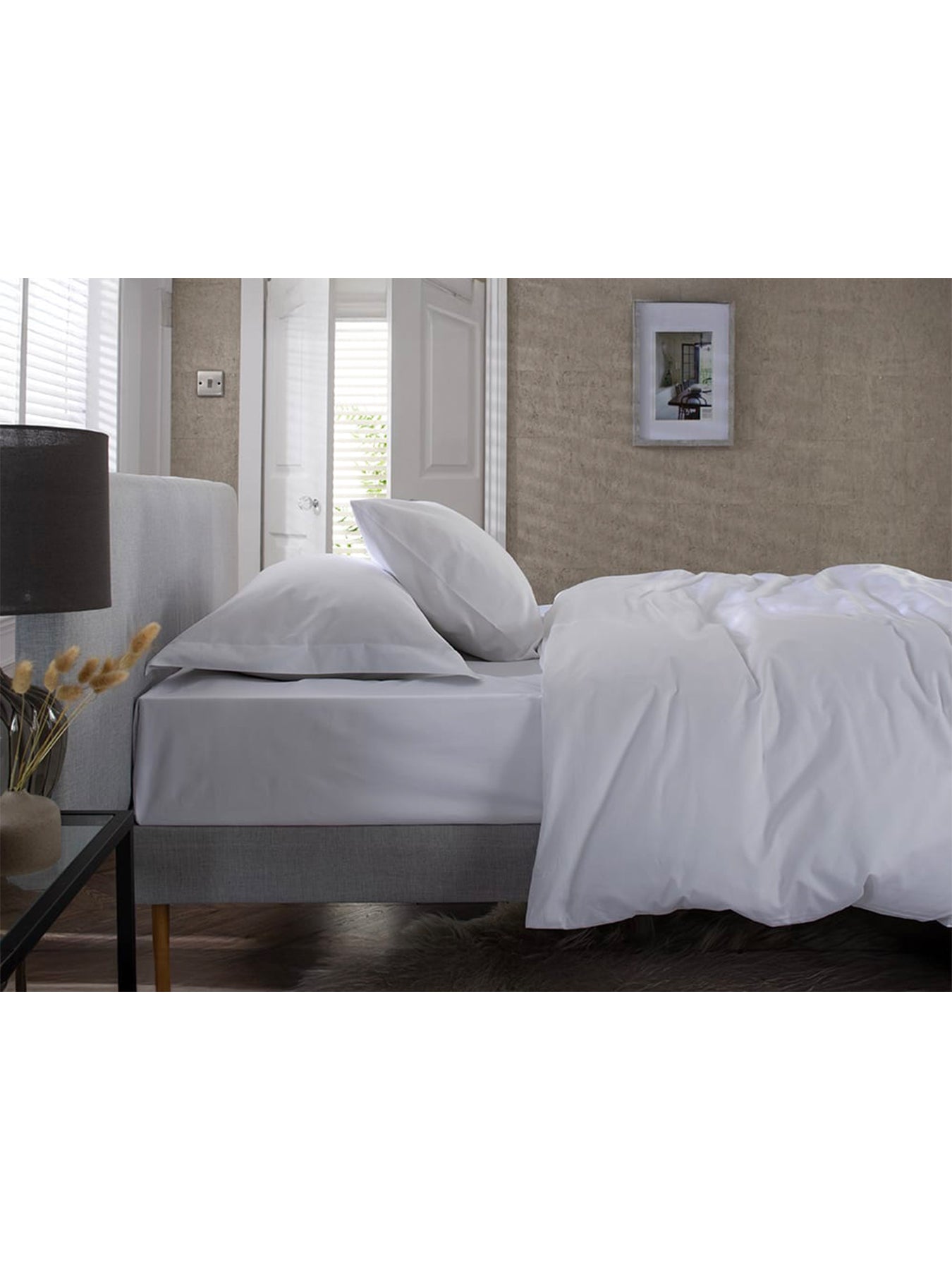 Hadrians Fitted Sheet White