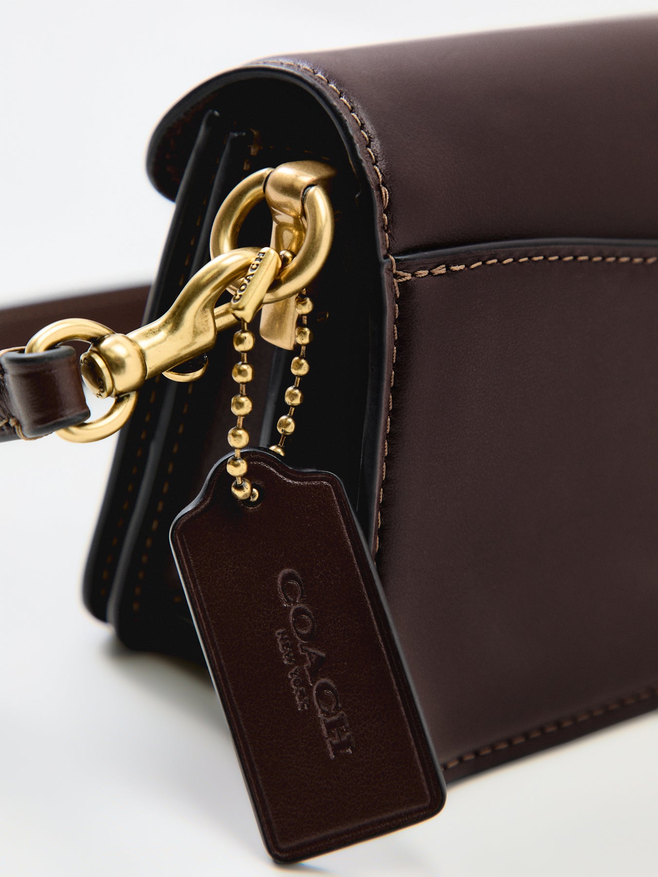 Signature Tabby Shoulder Bag 20