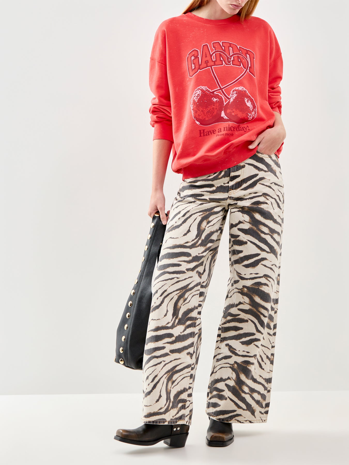 Isoli Cherry Wash Effect Sweatshirt Red