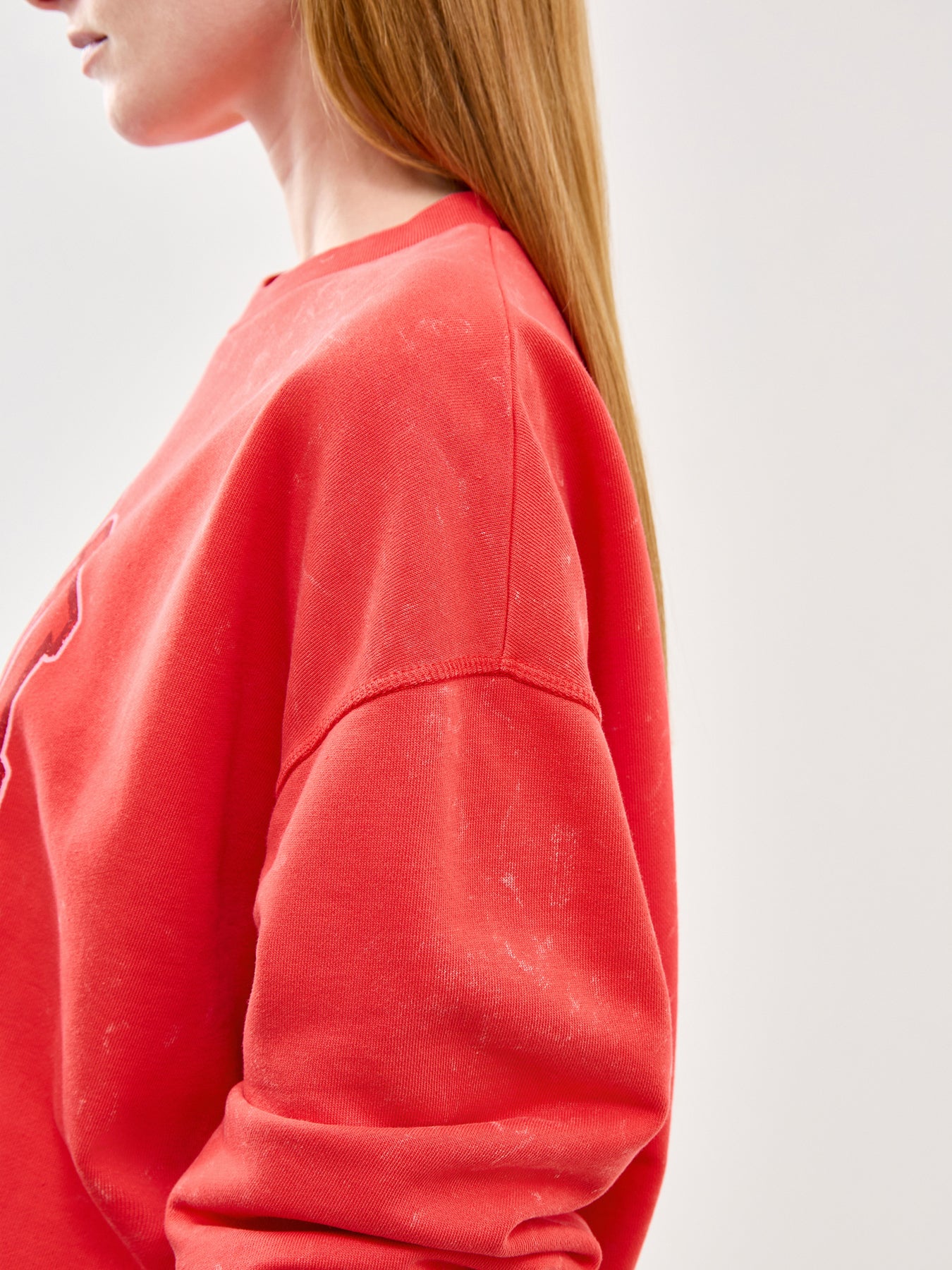 Isoli Cherry Wash Effect Sweatshirt Red