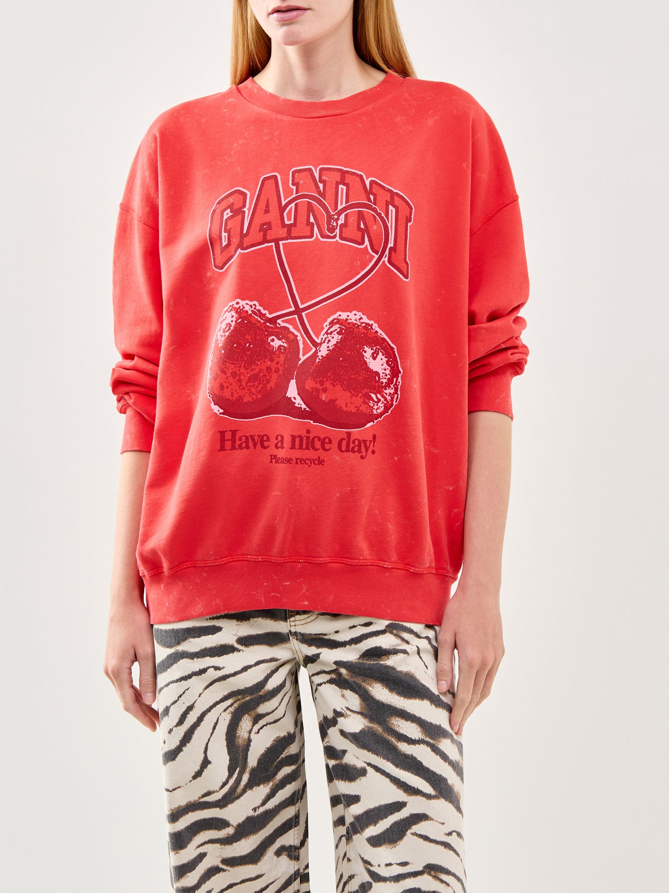 Isoli Cherry Wash Effect Sweatshirt Red