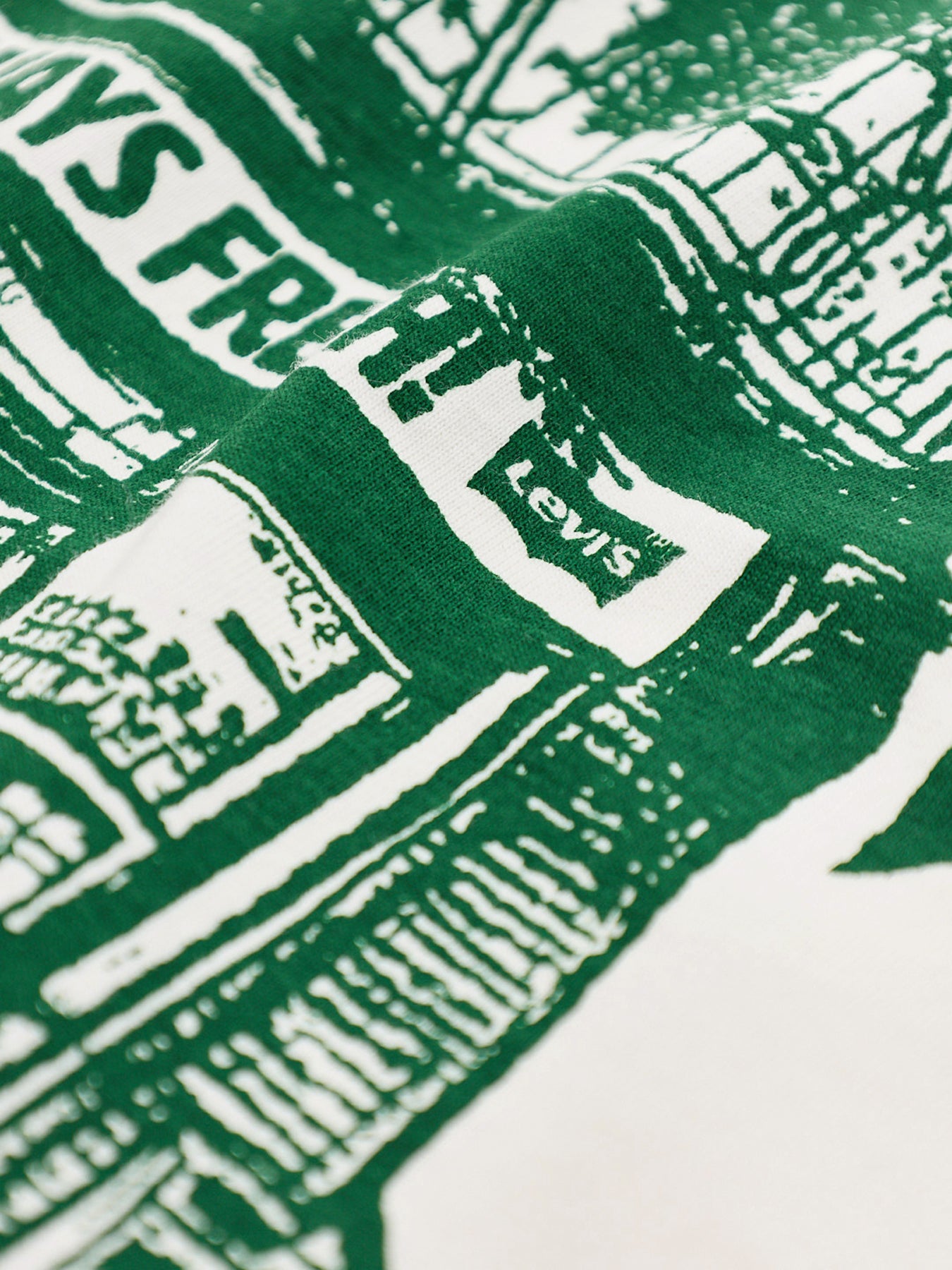 Vintage Fit Graphic T-Shirt Cream