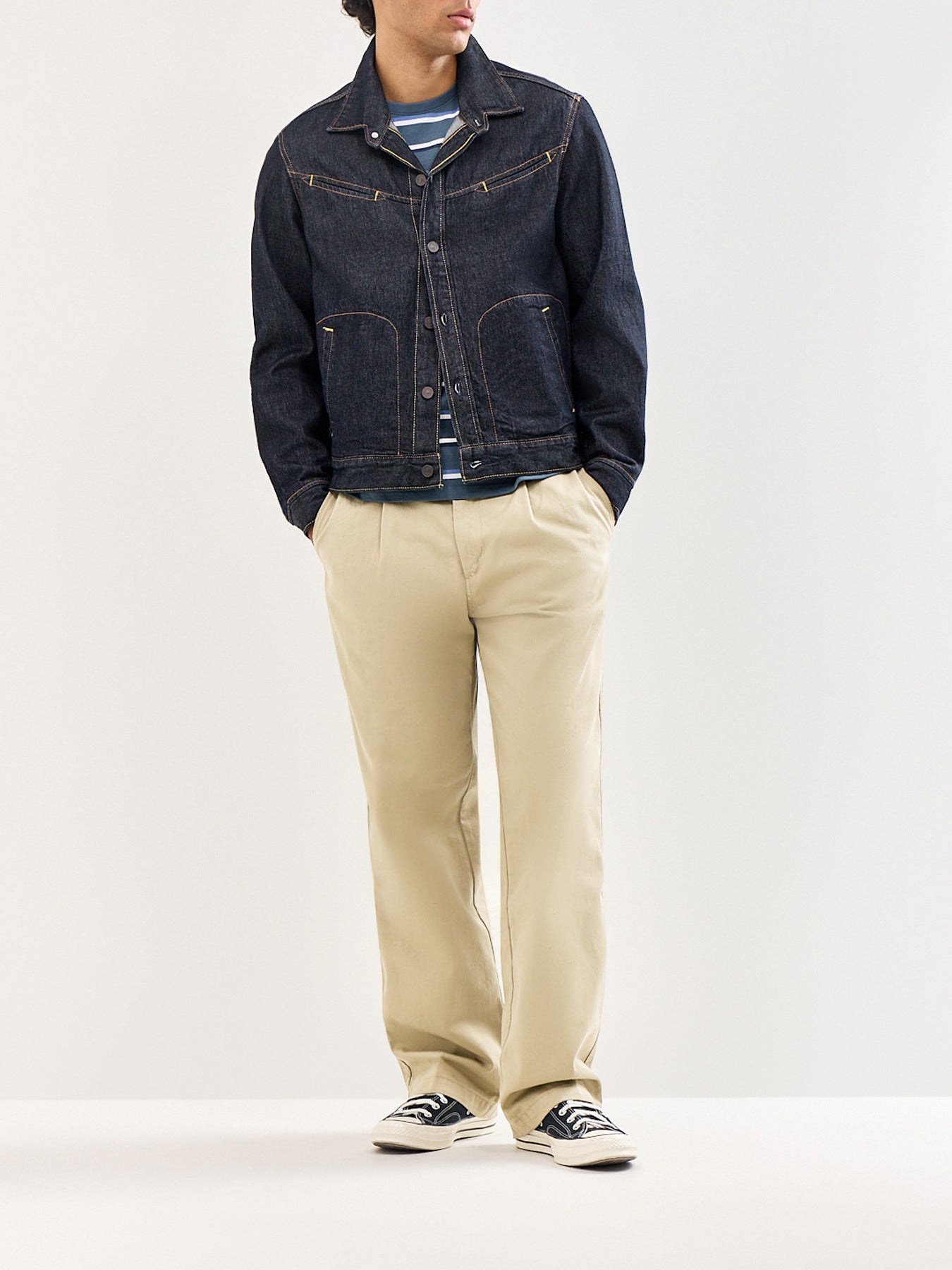 Loose Pleated Chinos Beige